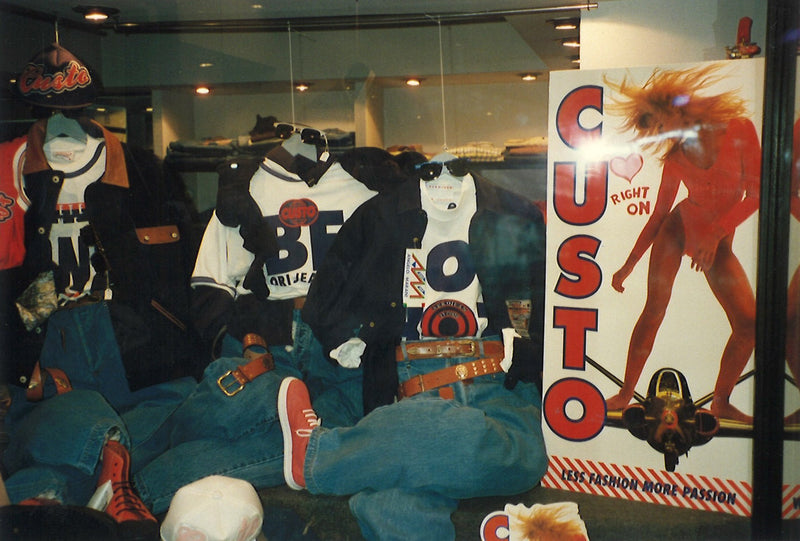 La primera tienda