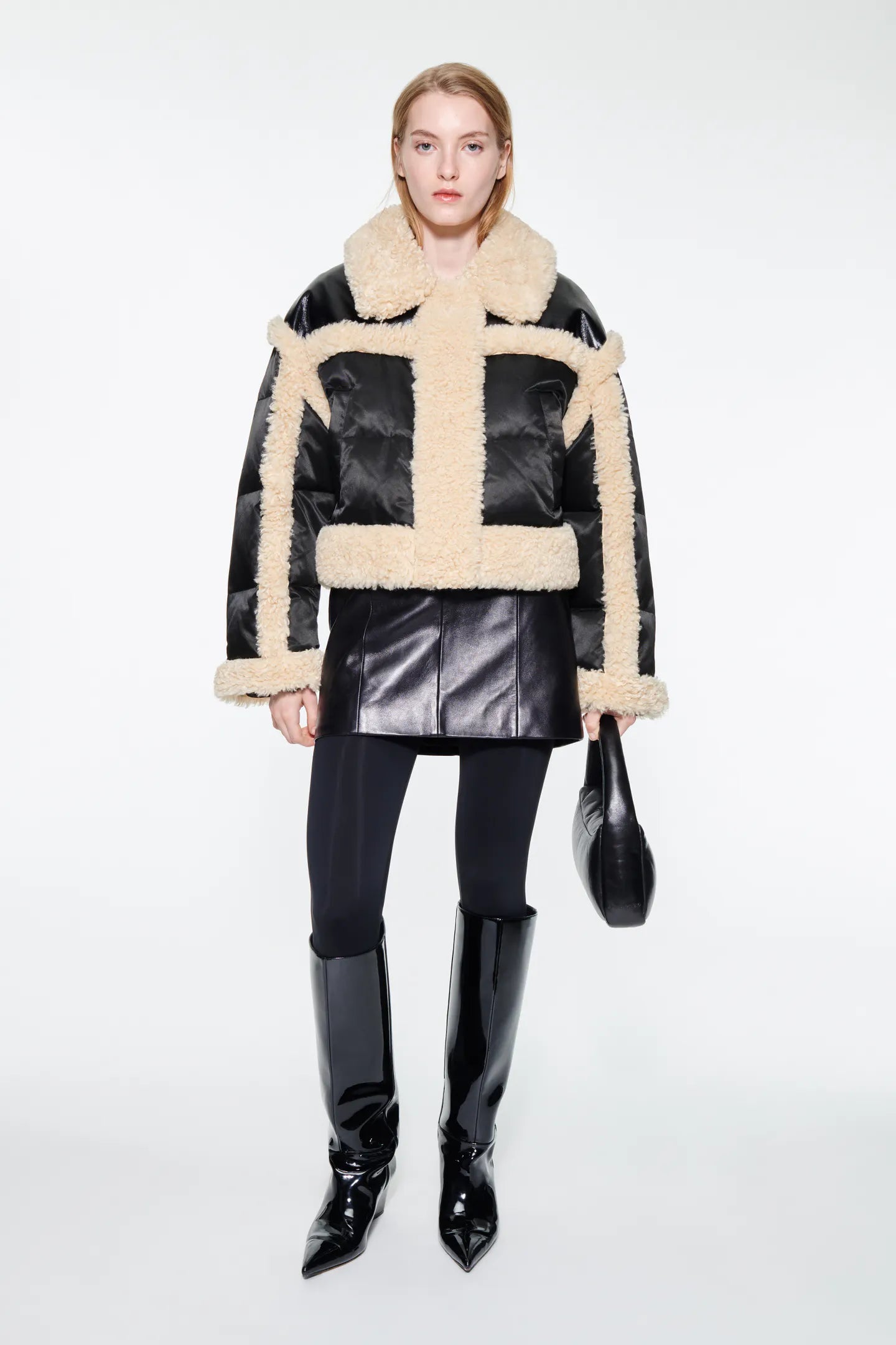 JAQUETA CURTA DE STAND STUDIO