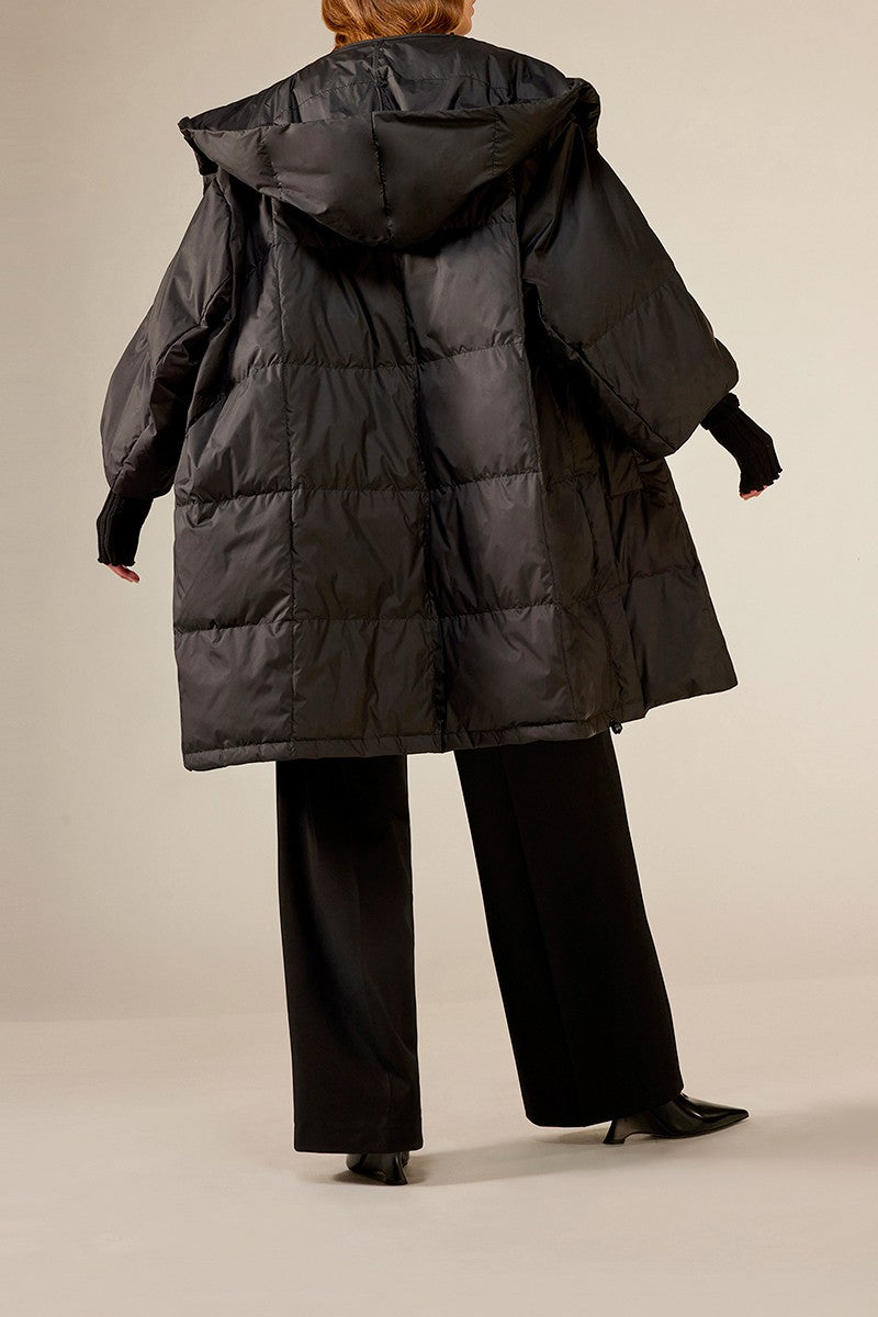 CHAQUETA DE PLUMAS SINTÉTICAS DE LIVIANA CONTI