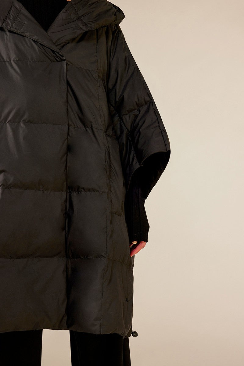 CHAQUETA DE PLUMAS SINTÉTICAS DE LIVIANA CONTI