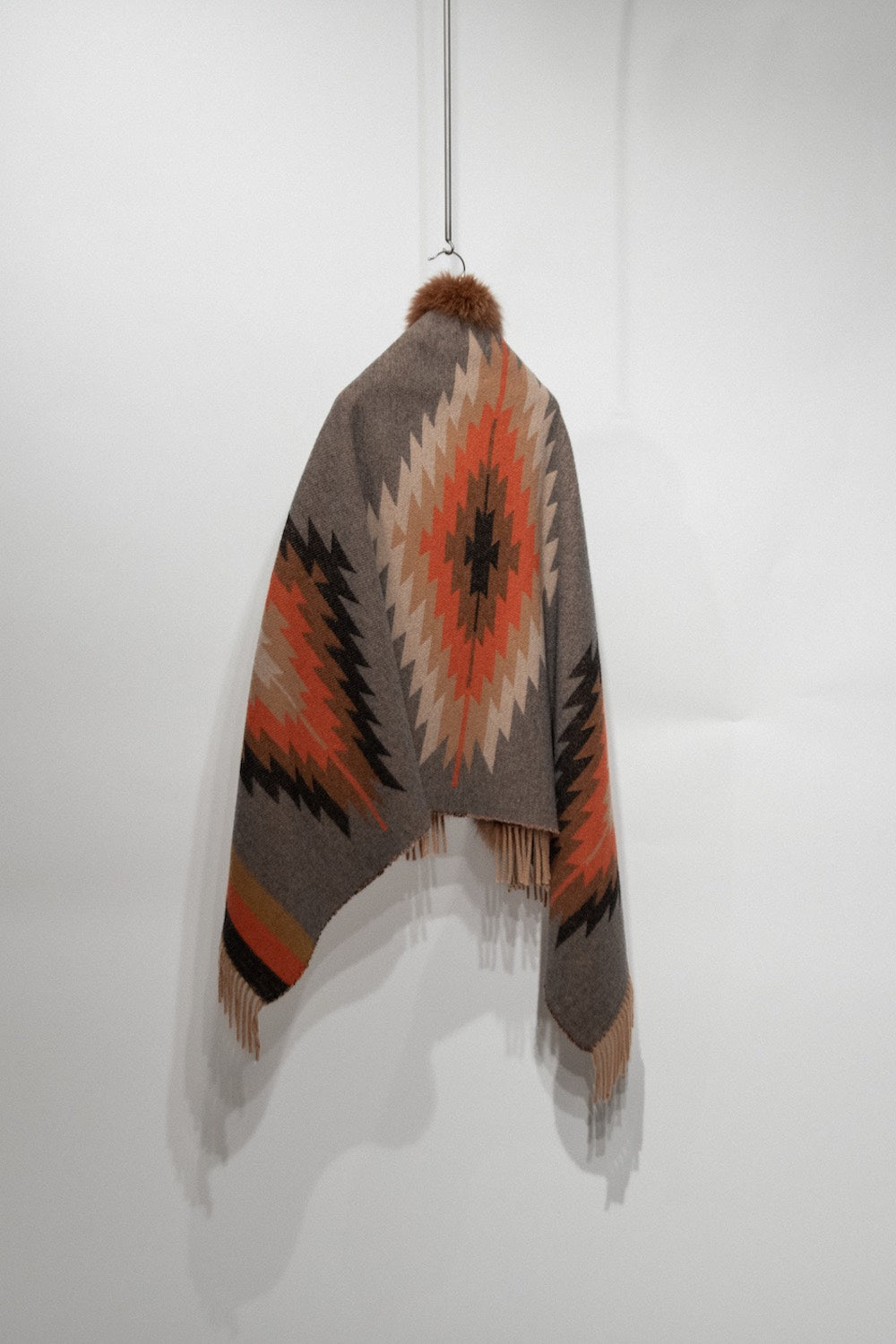 PONCHO ÉTNICO DE LANA DE BAZAR DELUXE
