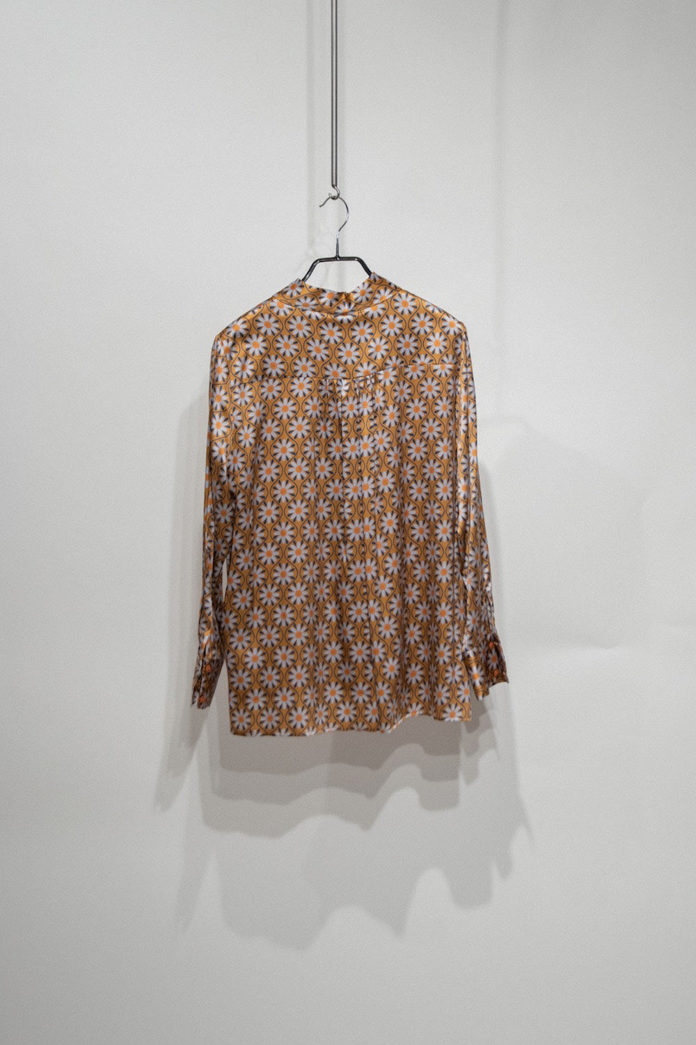 CAMISA DE SEDA ELÁSTICA DE NIU
