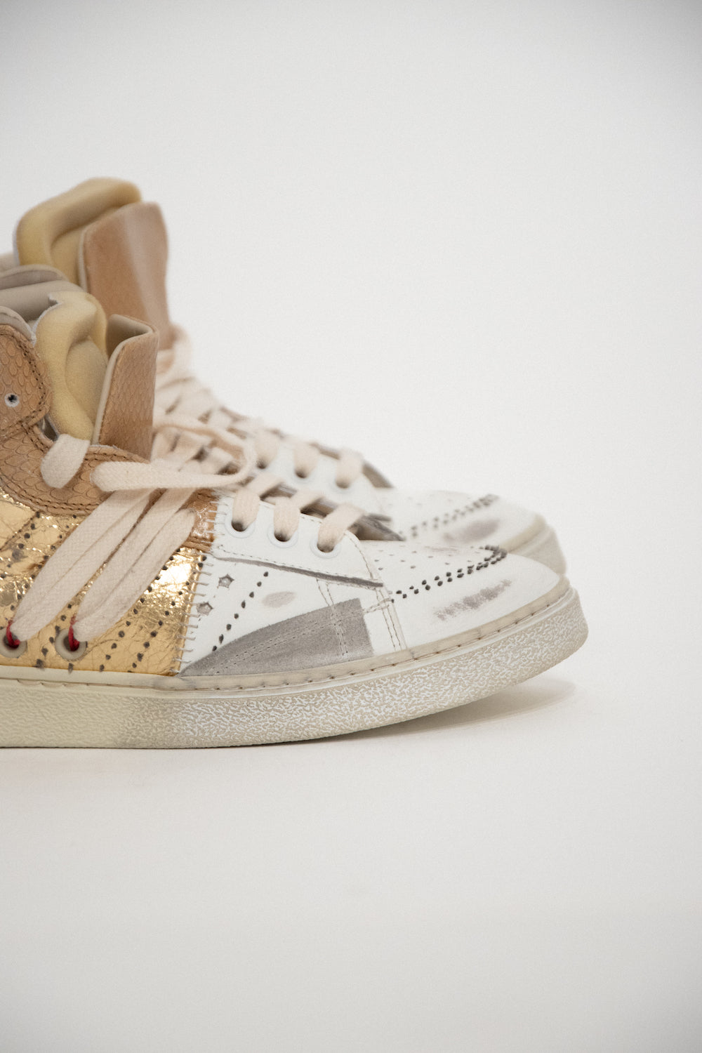 SABATILLES THE CAGE EDITION BLANC OR D'HIDN-ANDER