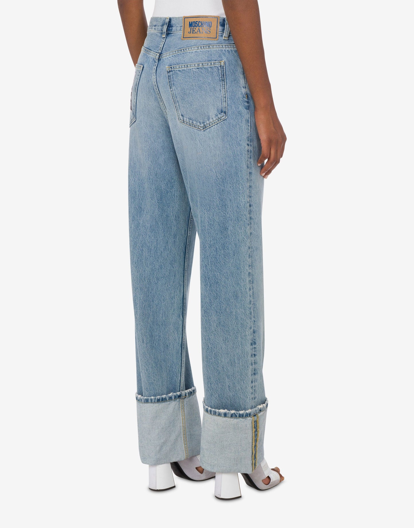PANTALONES VAQUEROS DE MOSCHINO JEANS