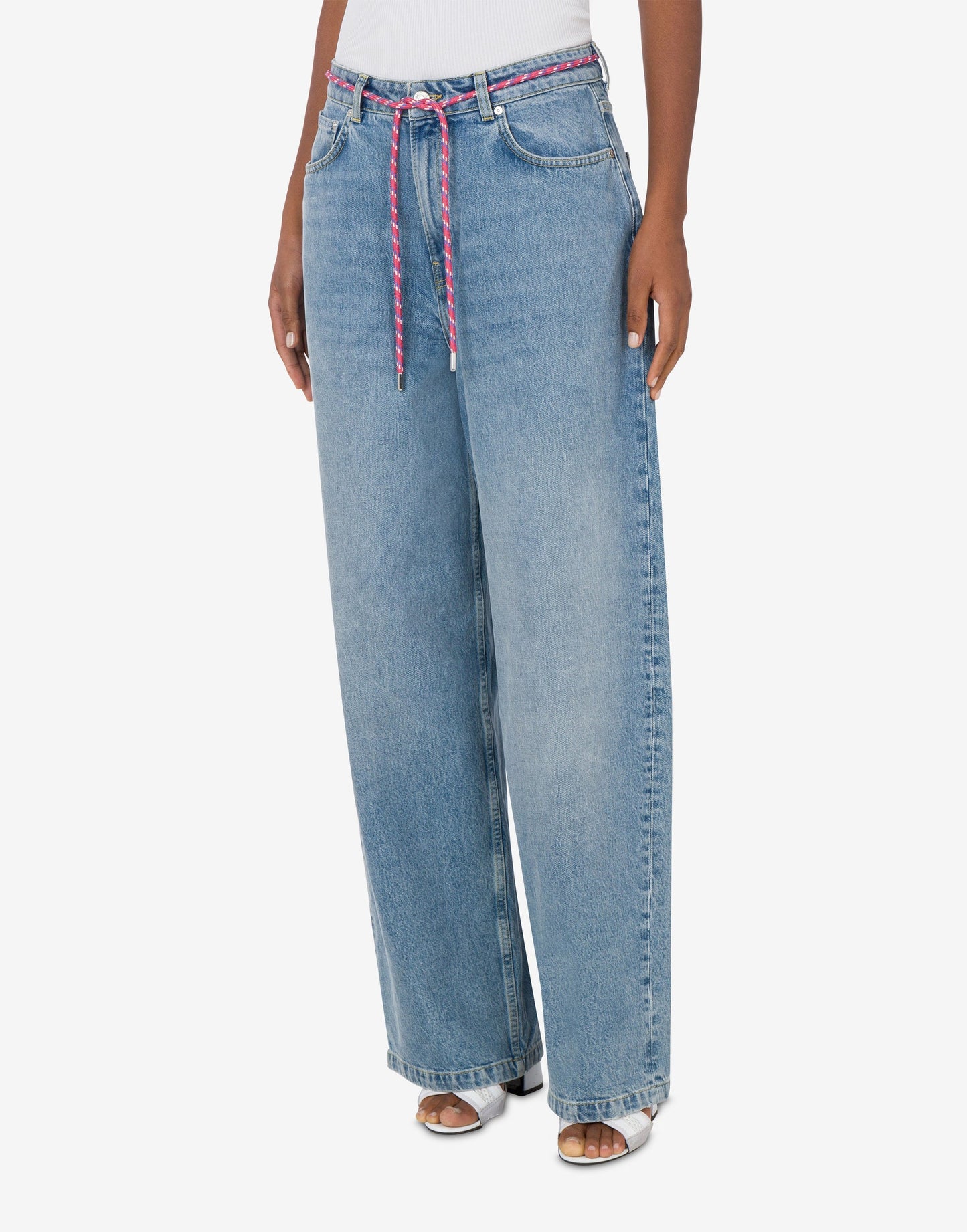 PANTALONES VAQUEROS OVERSIZE DE MOSCHINO JEANS