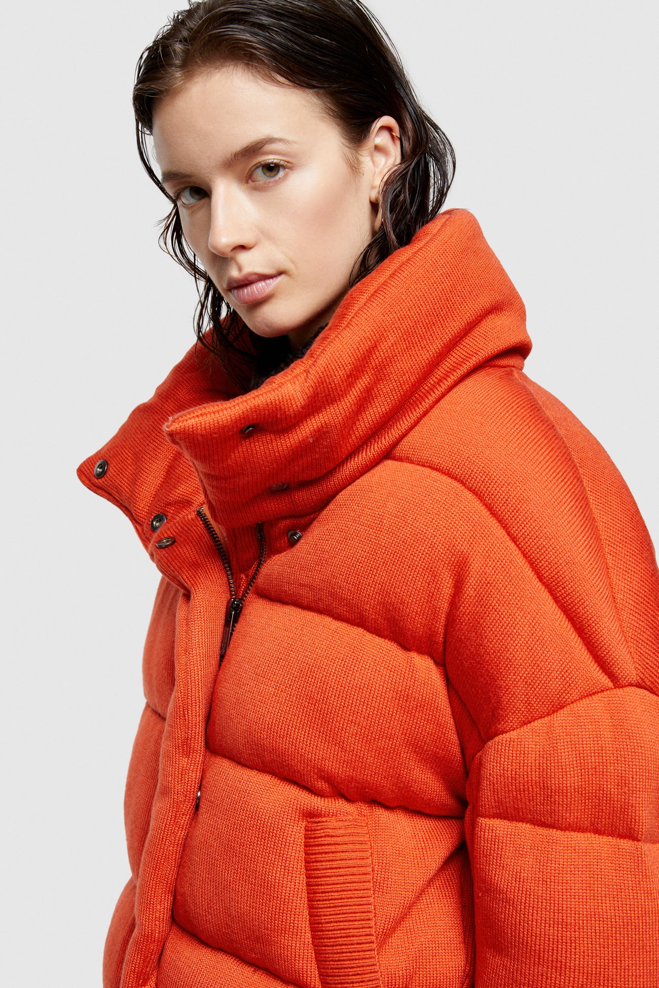 JAQUETA CURTA ACOLXADA D'OFOFEAR