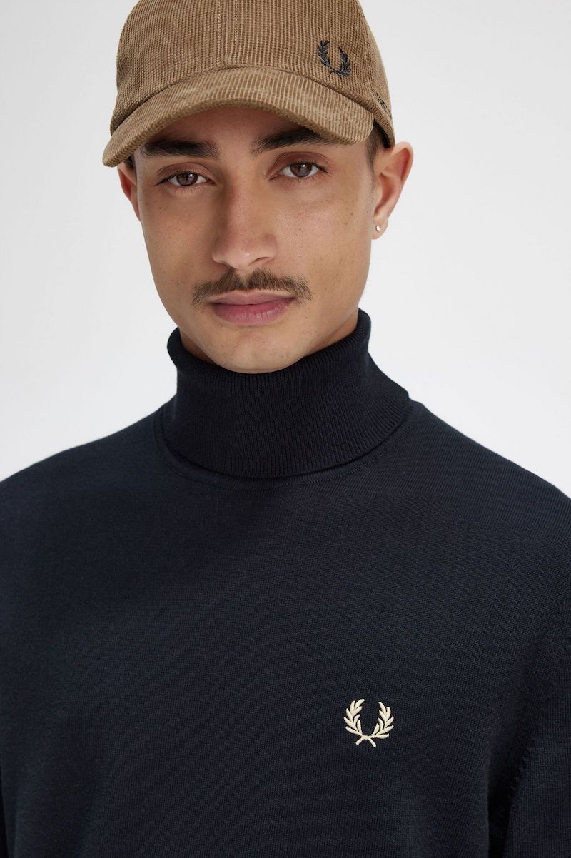 FRED PERRY HIGH NECK SWEATER
