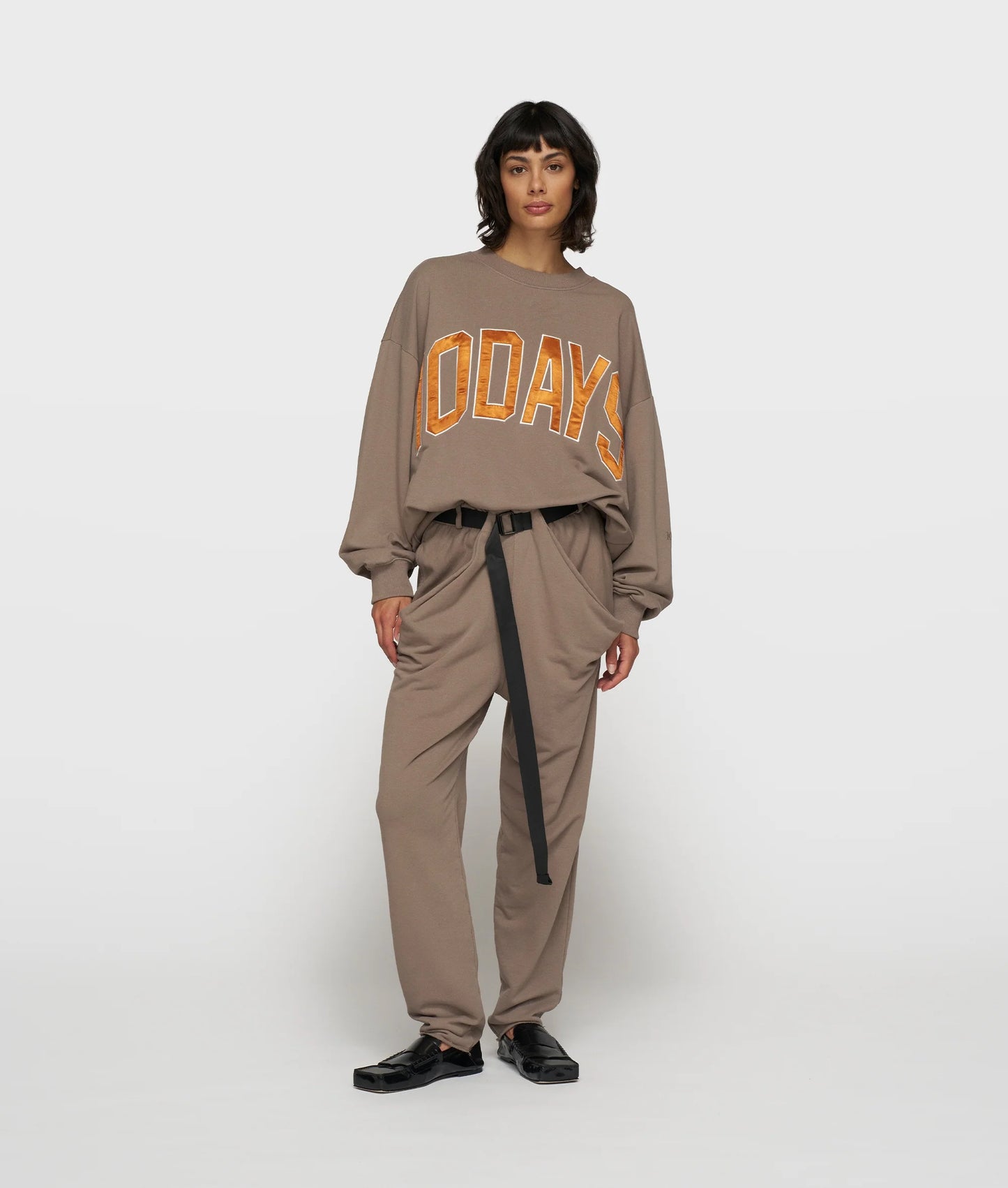 PANTALÓN JOGGER DE 10DAYS