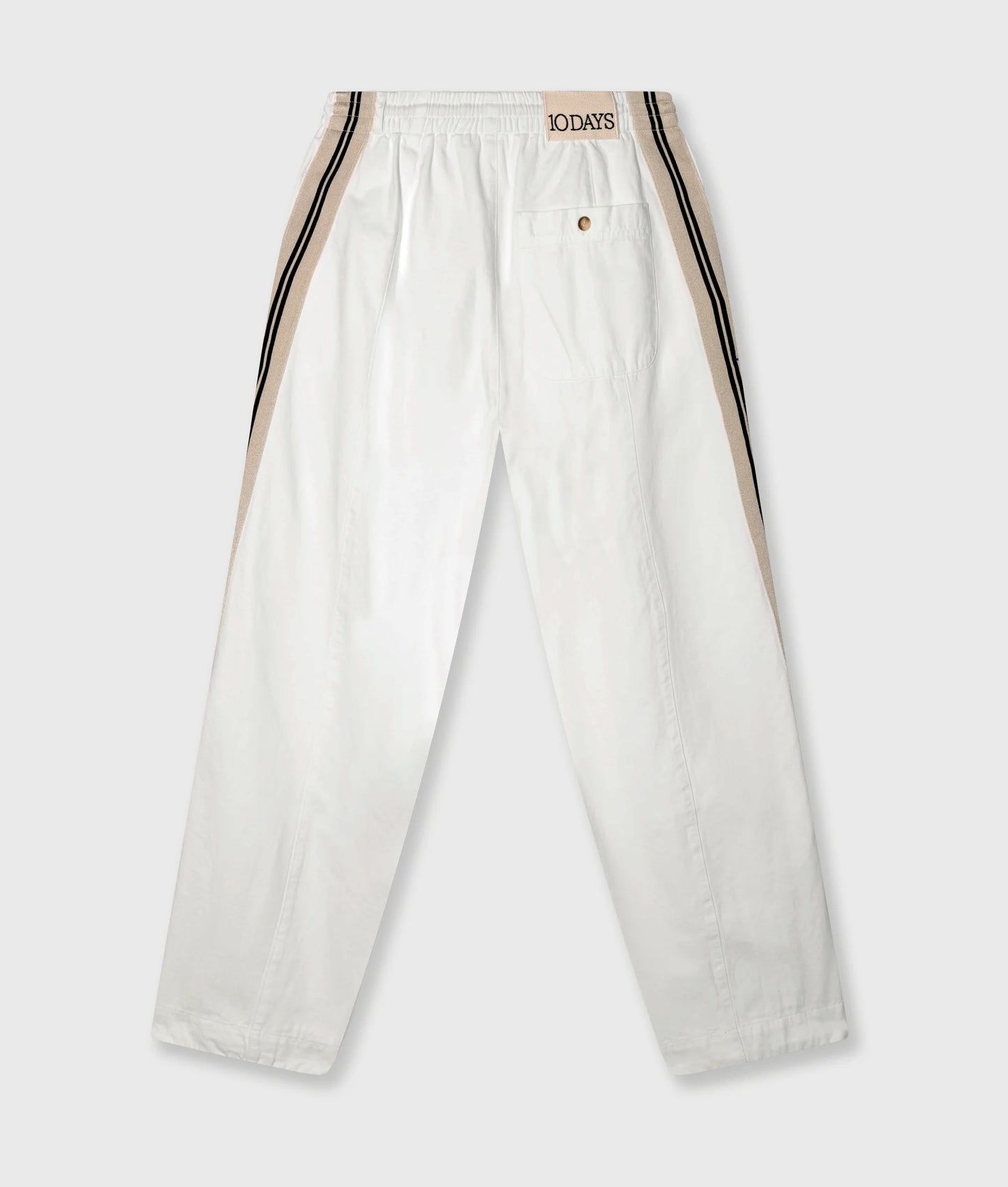 PANTALONES ANCHOS DE CORTE CÓNICO DE 10DAYS