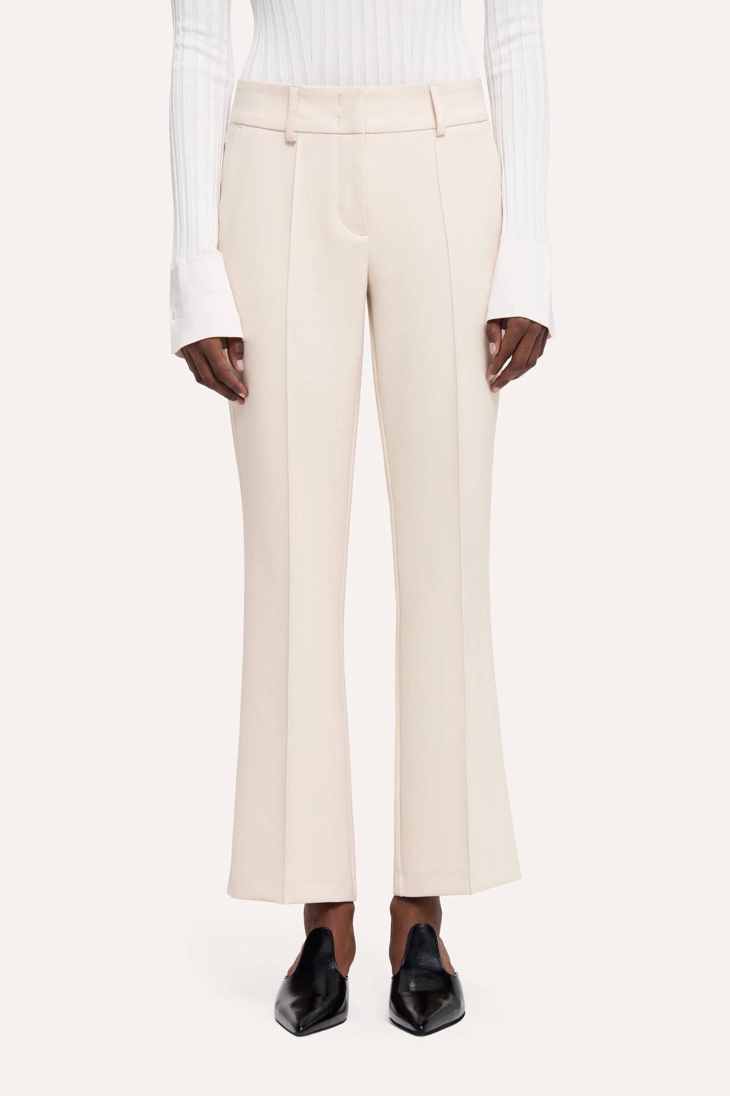 PANTALONES ACAMPANADOS FARAH COLOR BEIGE DE CAMBIO