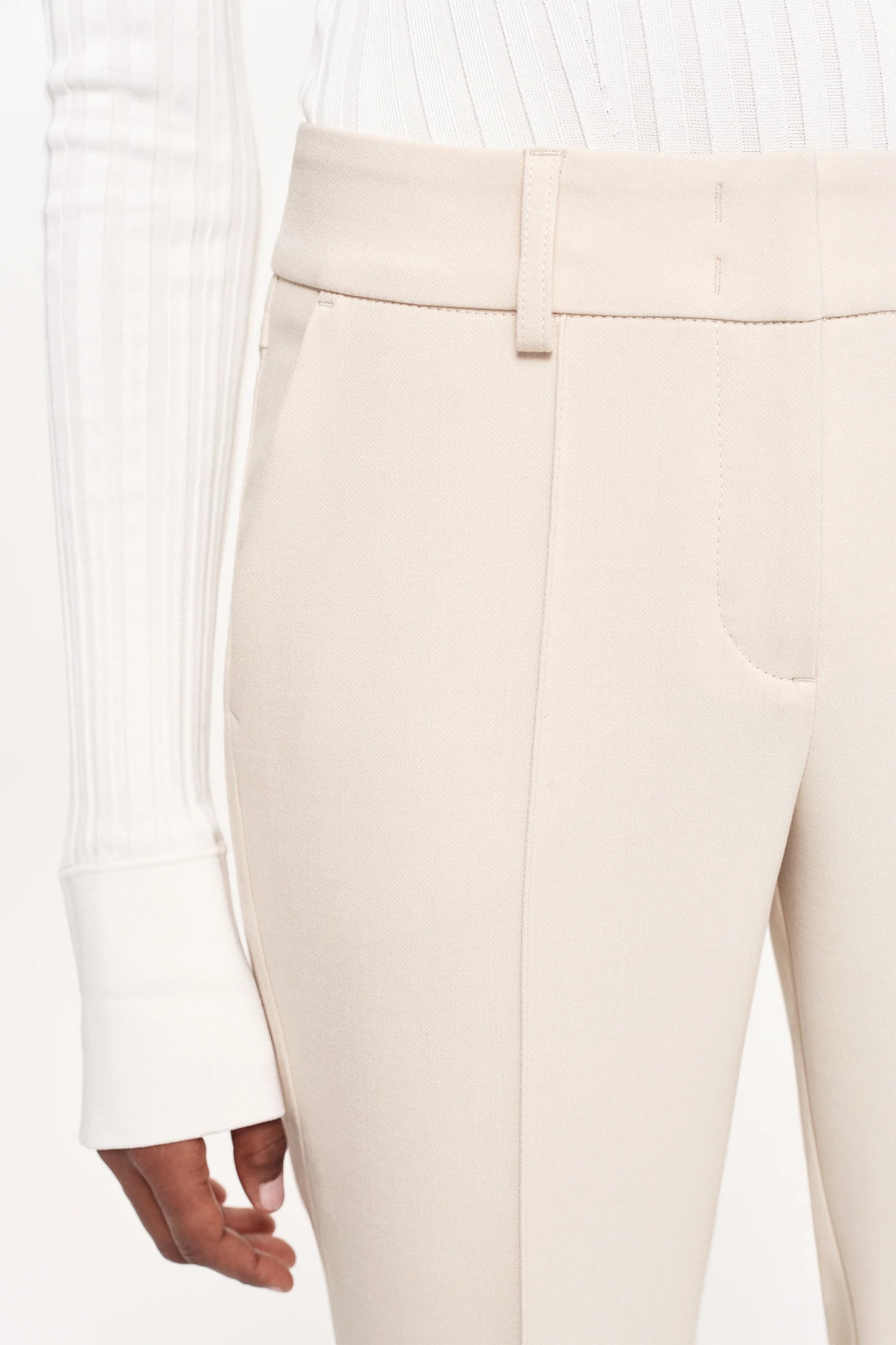 PANTALONES ACAMPANADOS FARAH COLOR BEIGE DE CAMBIO