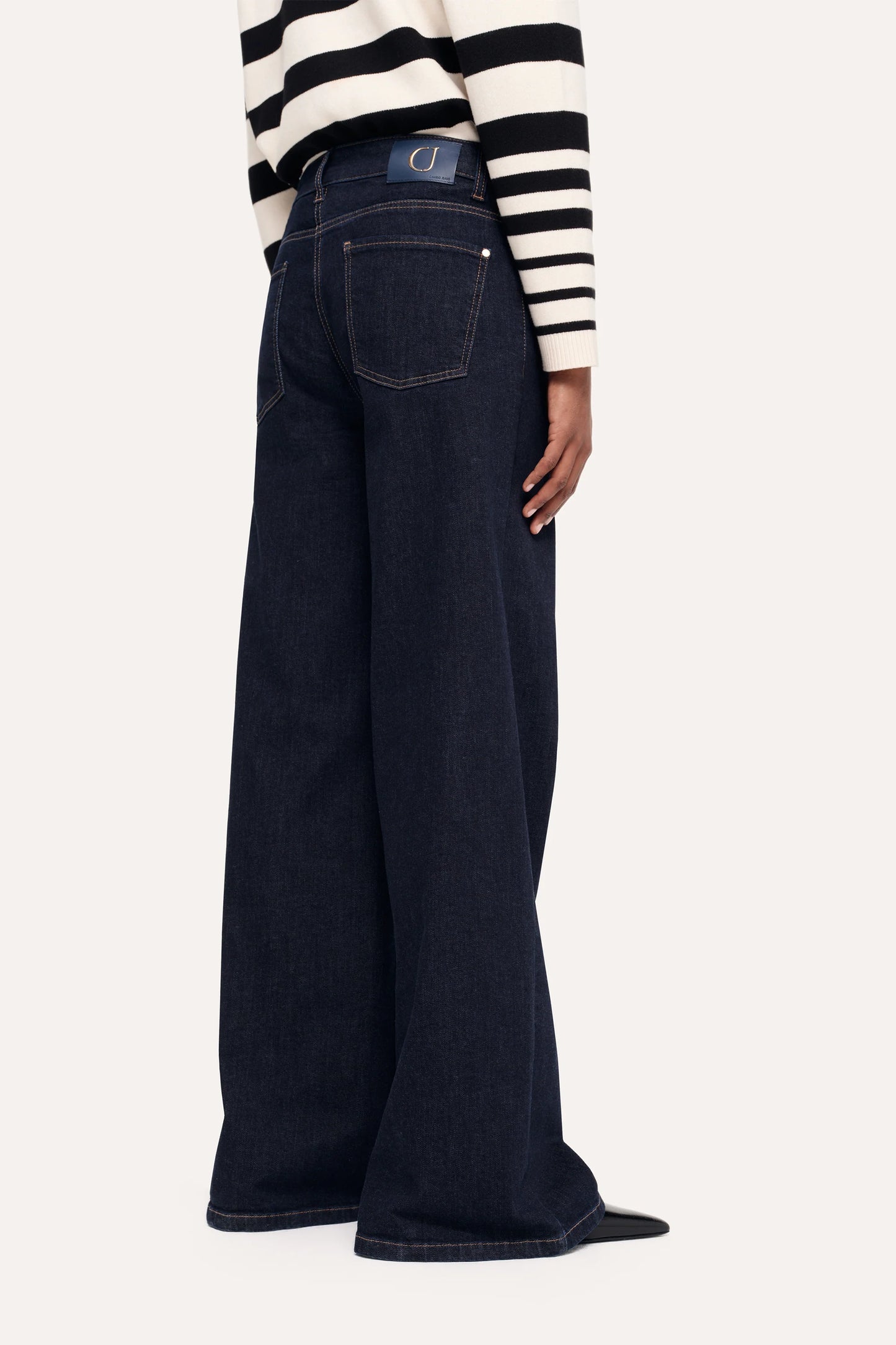 PANTALONES VAQUEROS PALAZZO DE CAMBIO