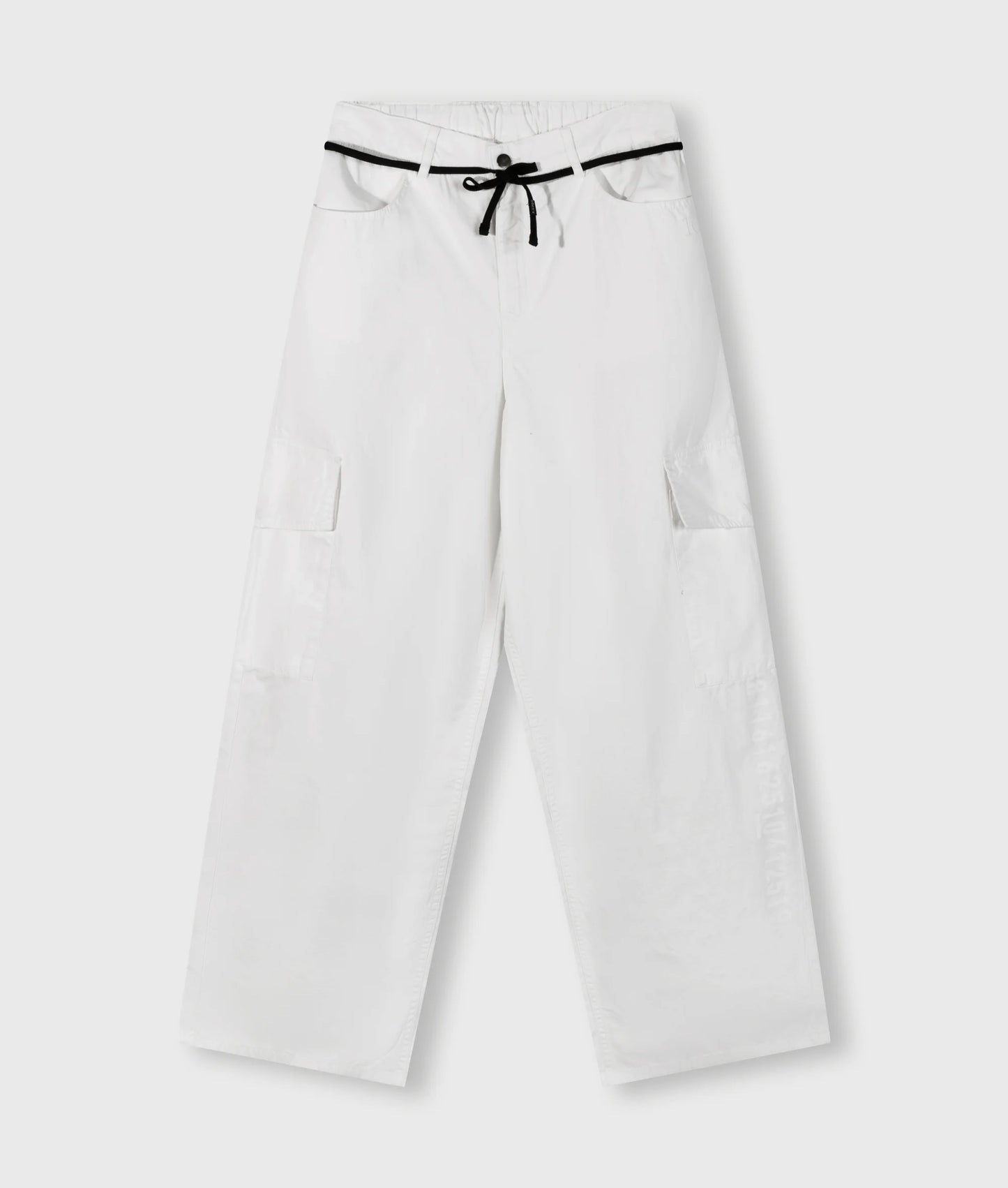 PANTALÓ DE TALL RELAXAT AMB BUTXAQUES DE 10DAYS