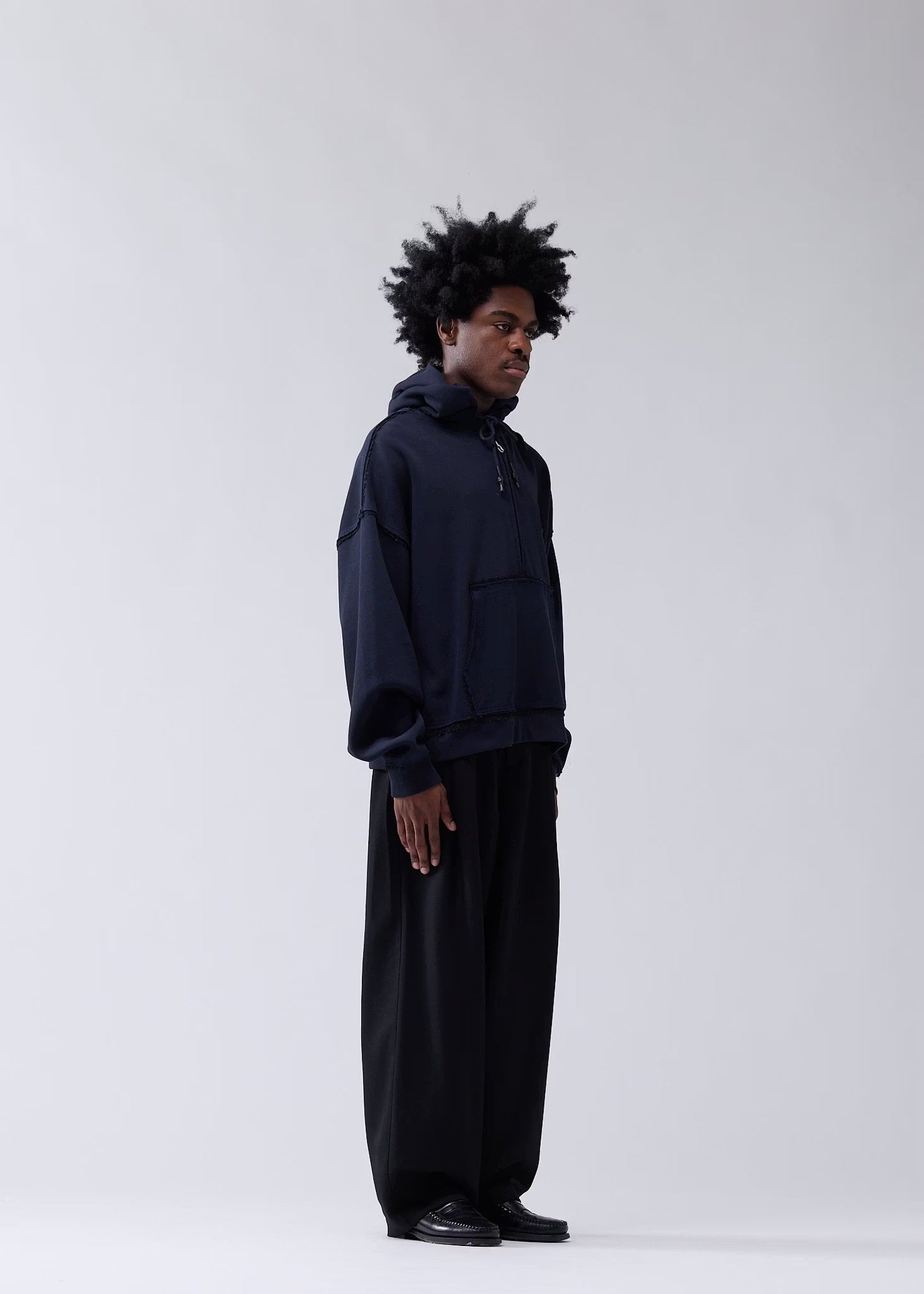 SUDADERA CON CAPUCHA Y MEDIA CREMALLERA DE NEW AMSTERDAM SURF ASSOCIATION
