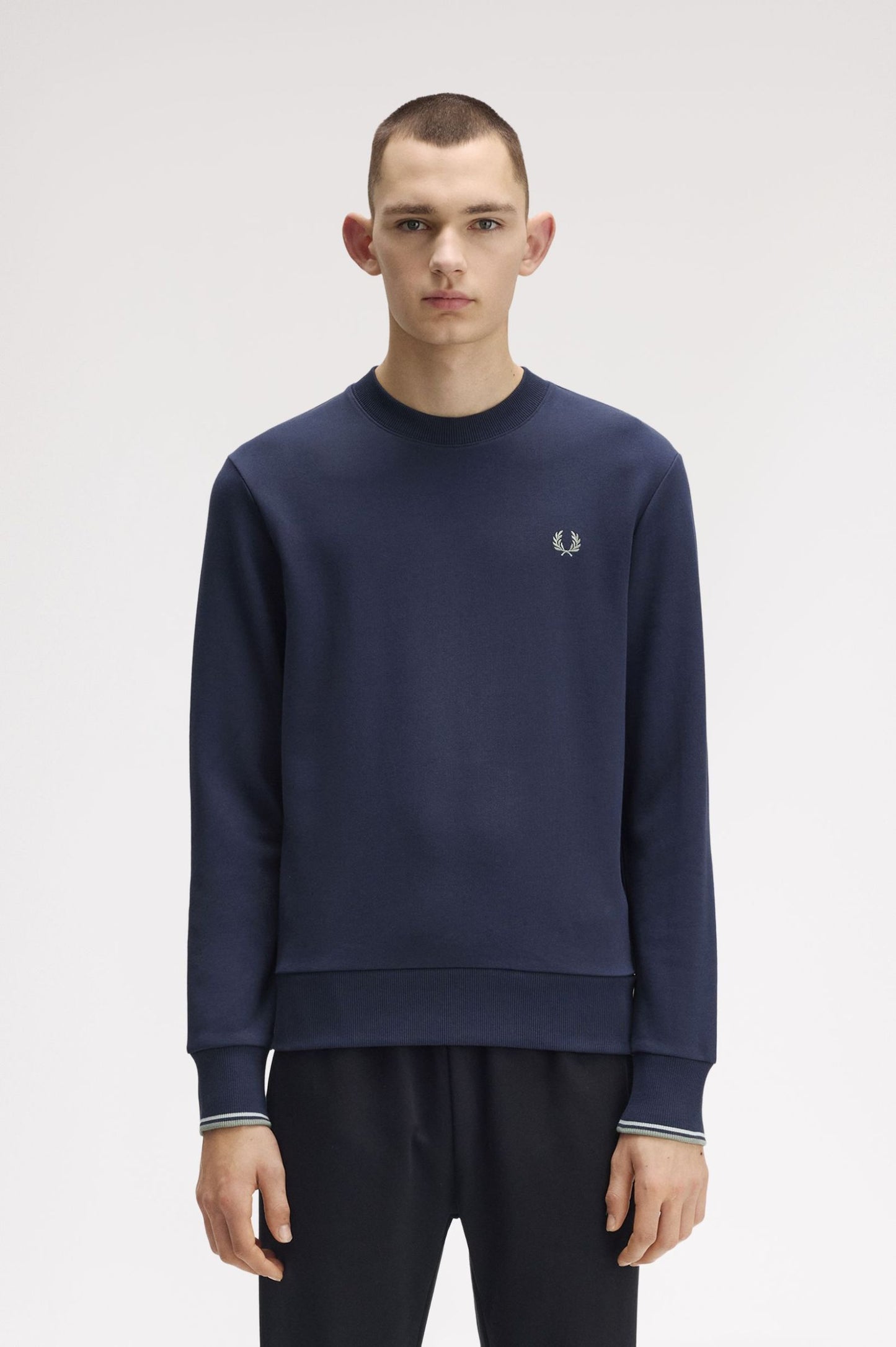 SUDADERA CON CUELLO REDONDO DE FRED PERRY
