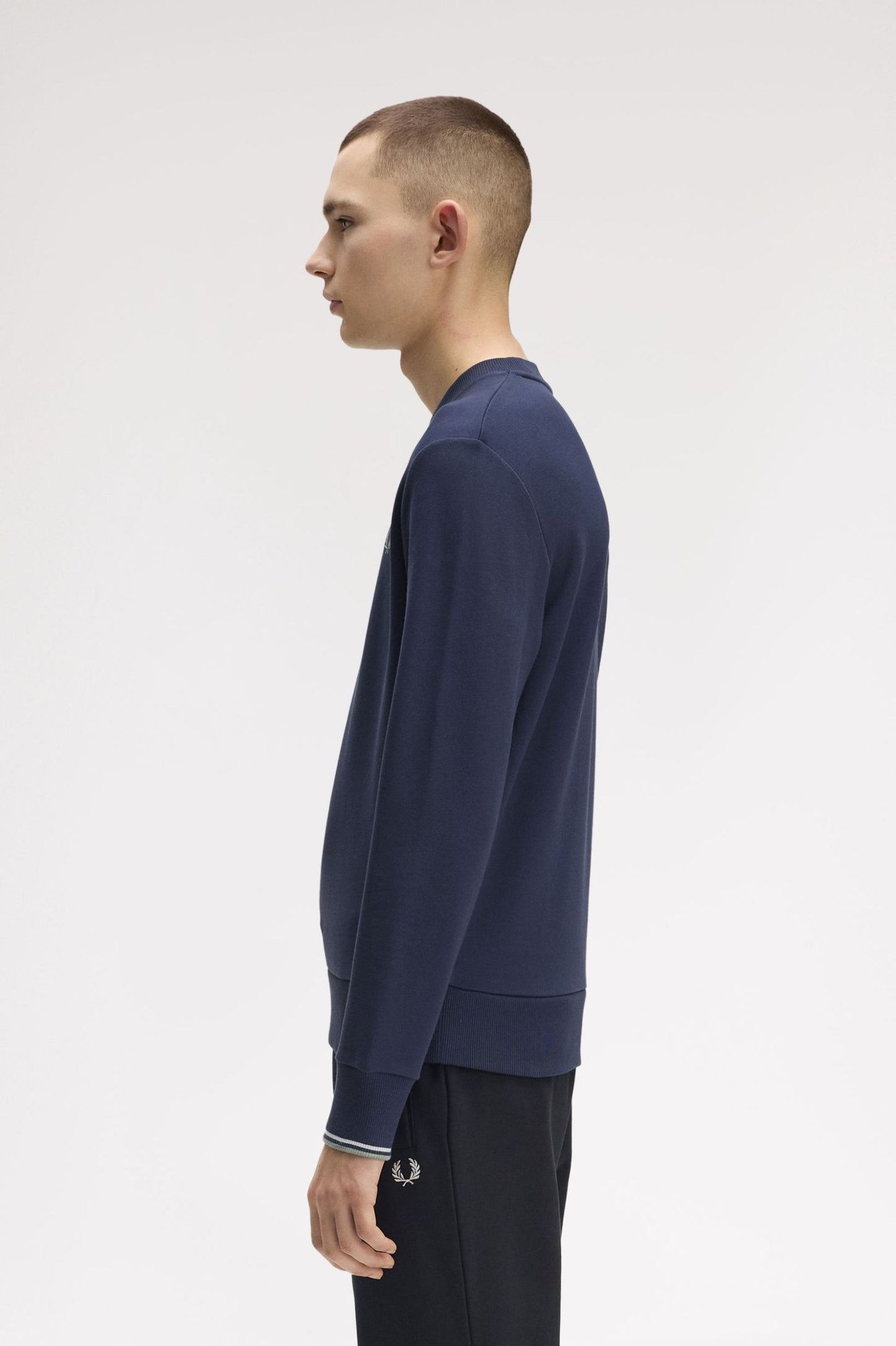 SUDADERA CON CUELLO REDONDO DE FRED PERRY