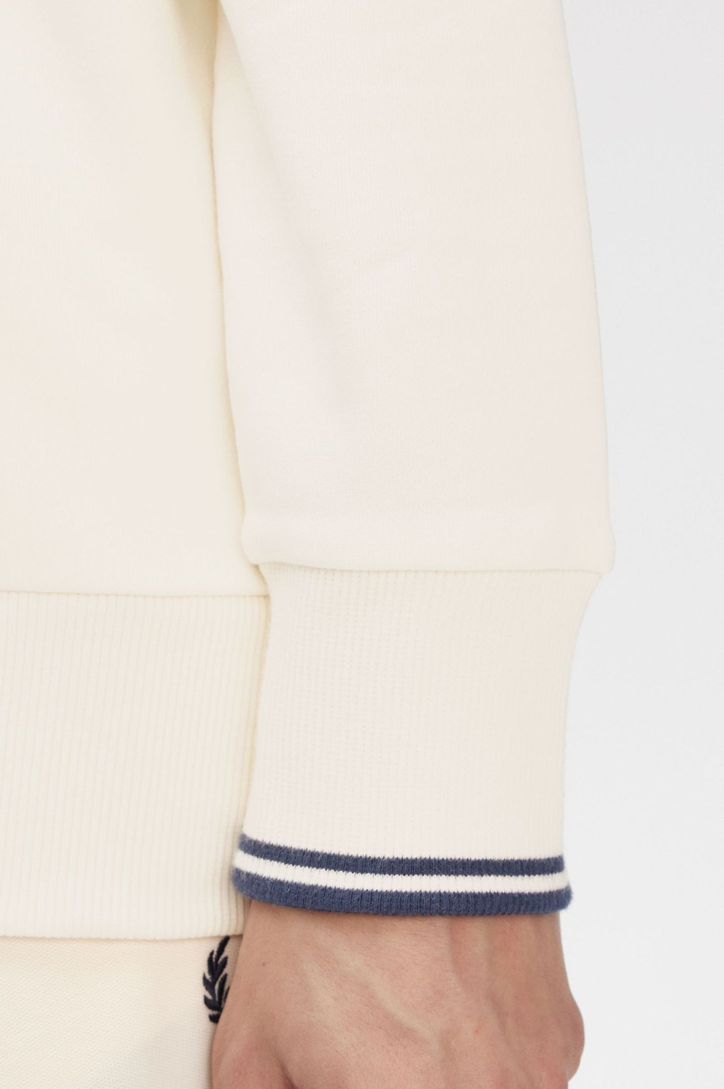 SUADERA AMB COLL RODÓ DE FRED PERRY