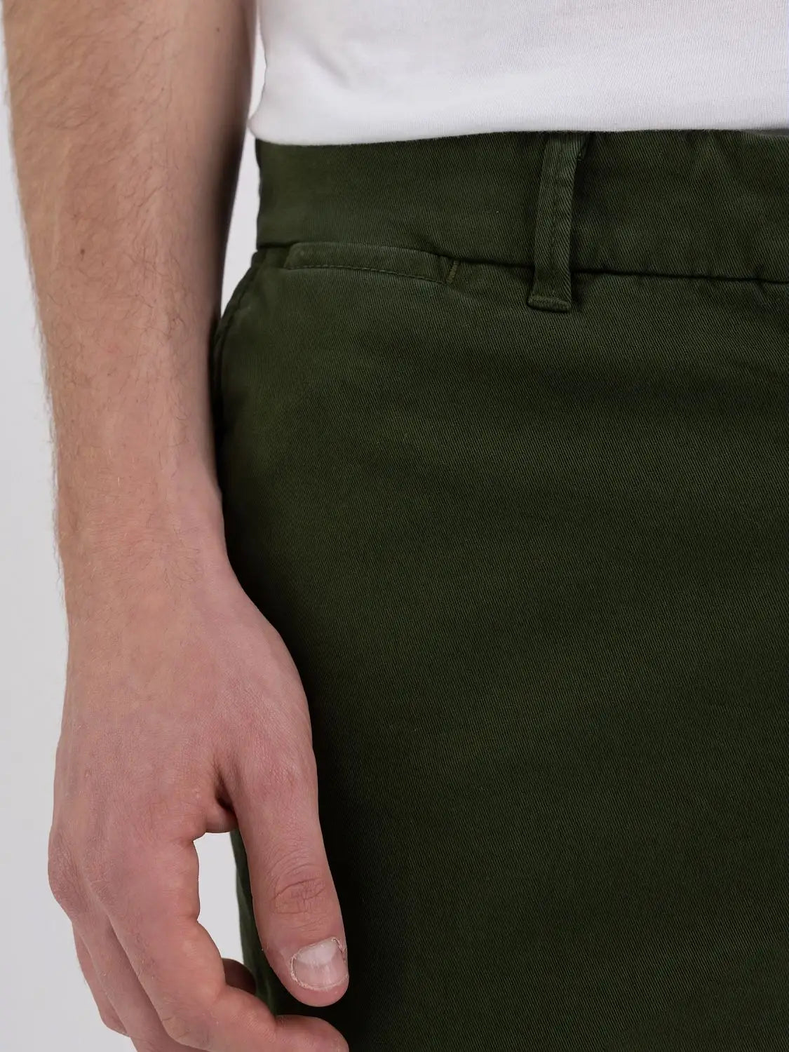 PANTALONS XINESOS DE TALL SLIM BRAD DE GABARDINA ELÀSTICA DE REPLAY JEANS