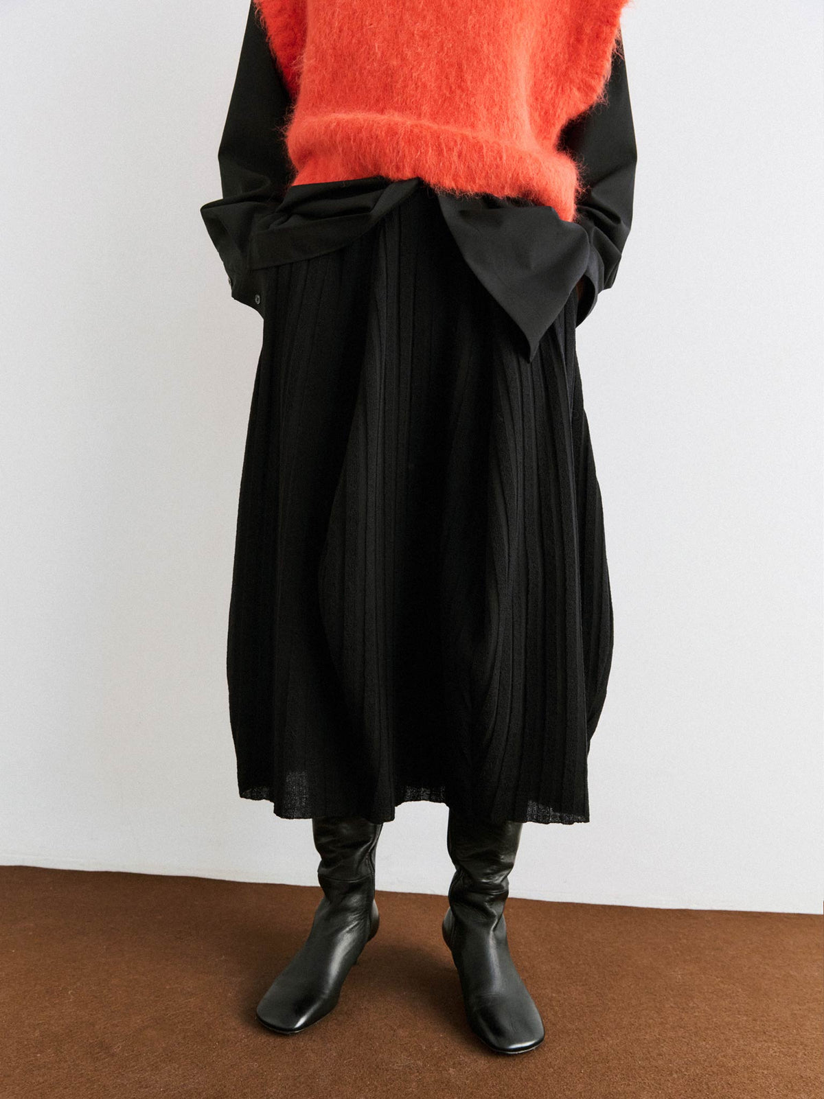 Falda Koma negra - Rus detalle