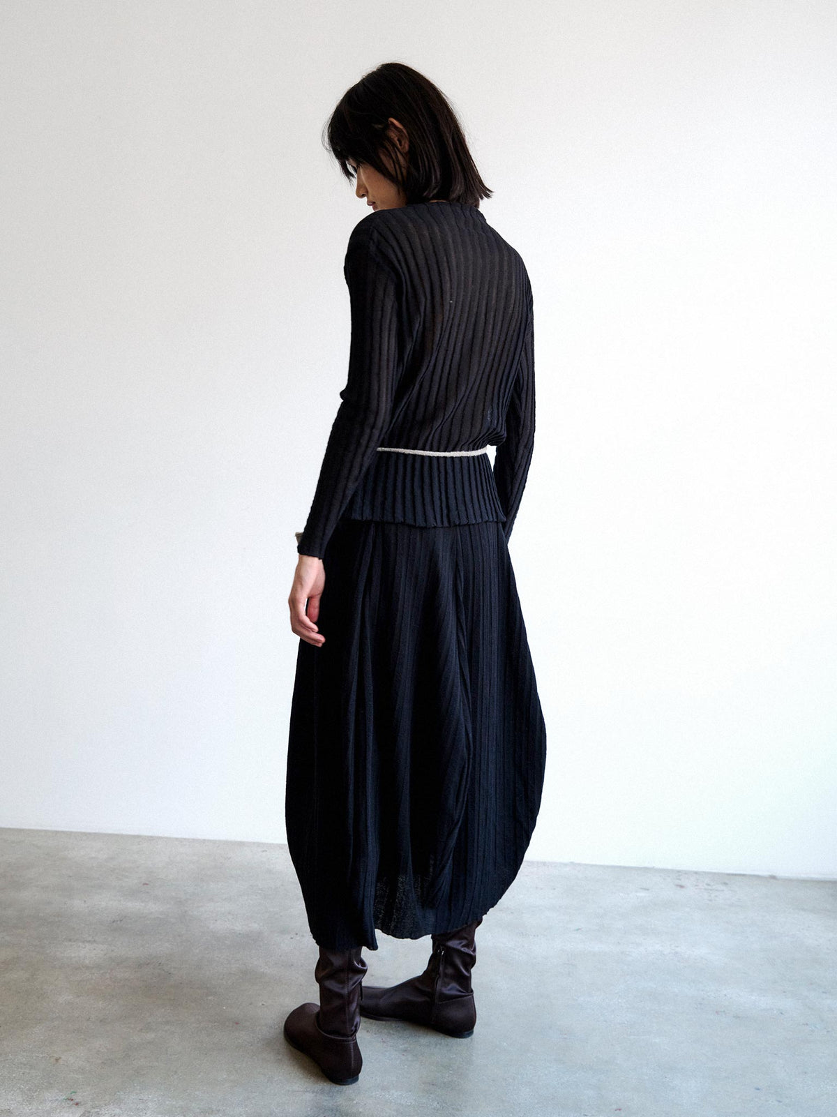 Falda Koma negra - Rus detalle