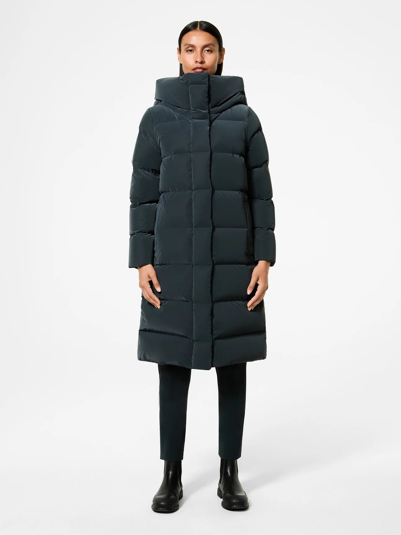 ABRIGO ACOLCHADO LARGO DE RRD