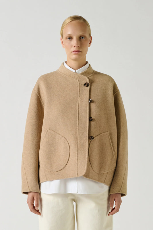 ABRIGO WINDSOR DE SOEUR