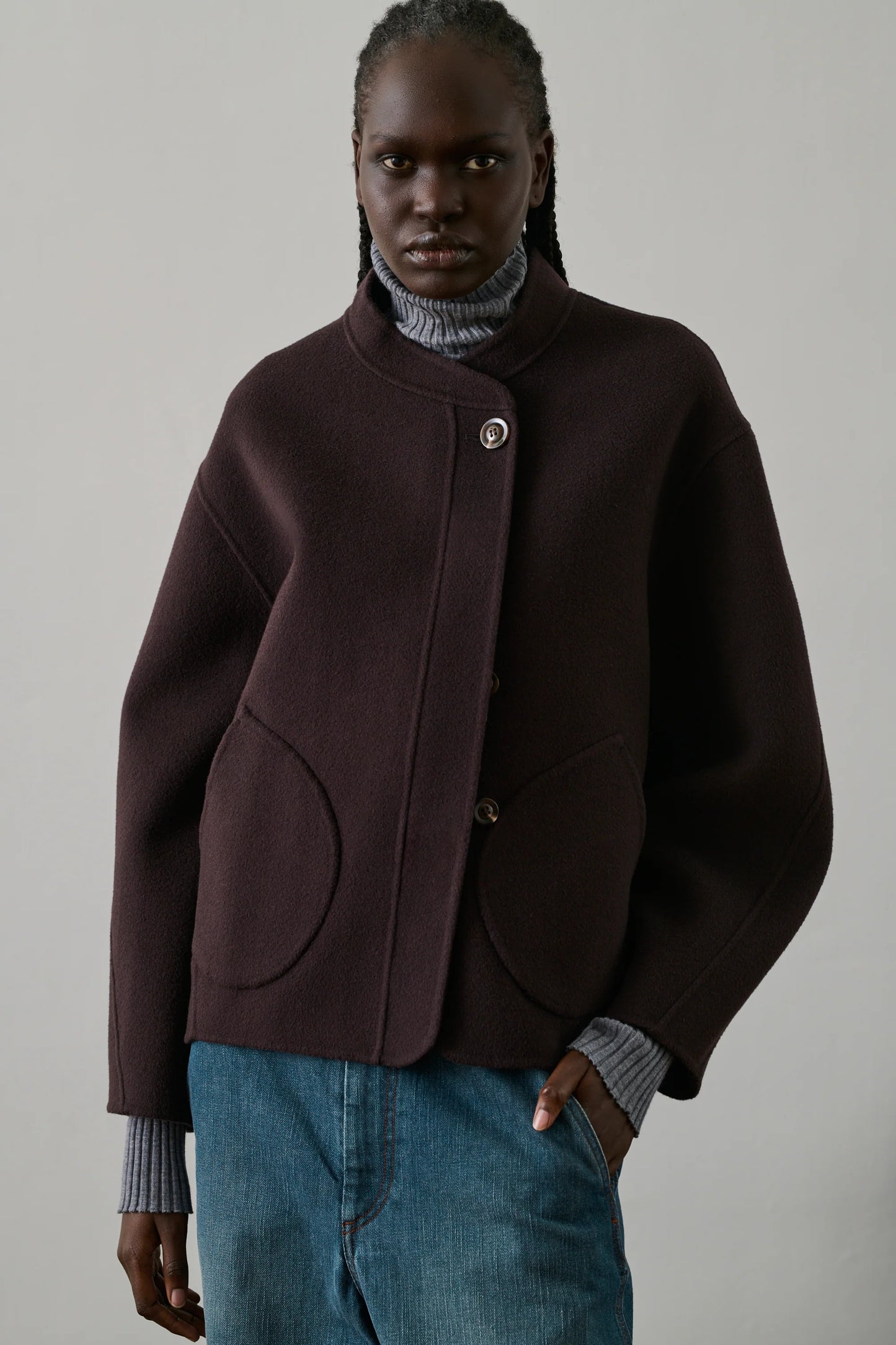 ABRIGO WINDSOR DE SOEUR