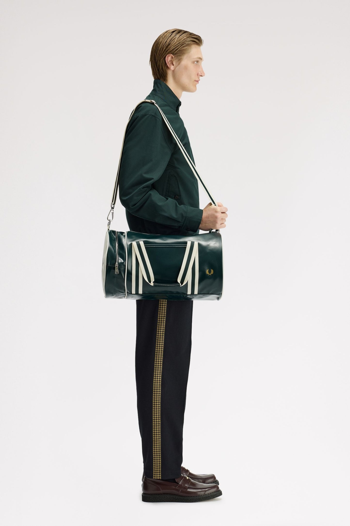 BOLSA DE DEPORTE CLÁSICA DE FRED PERRY