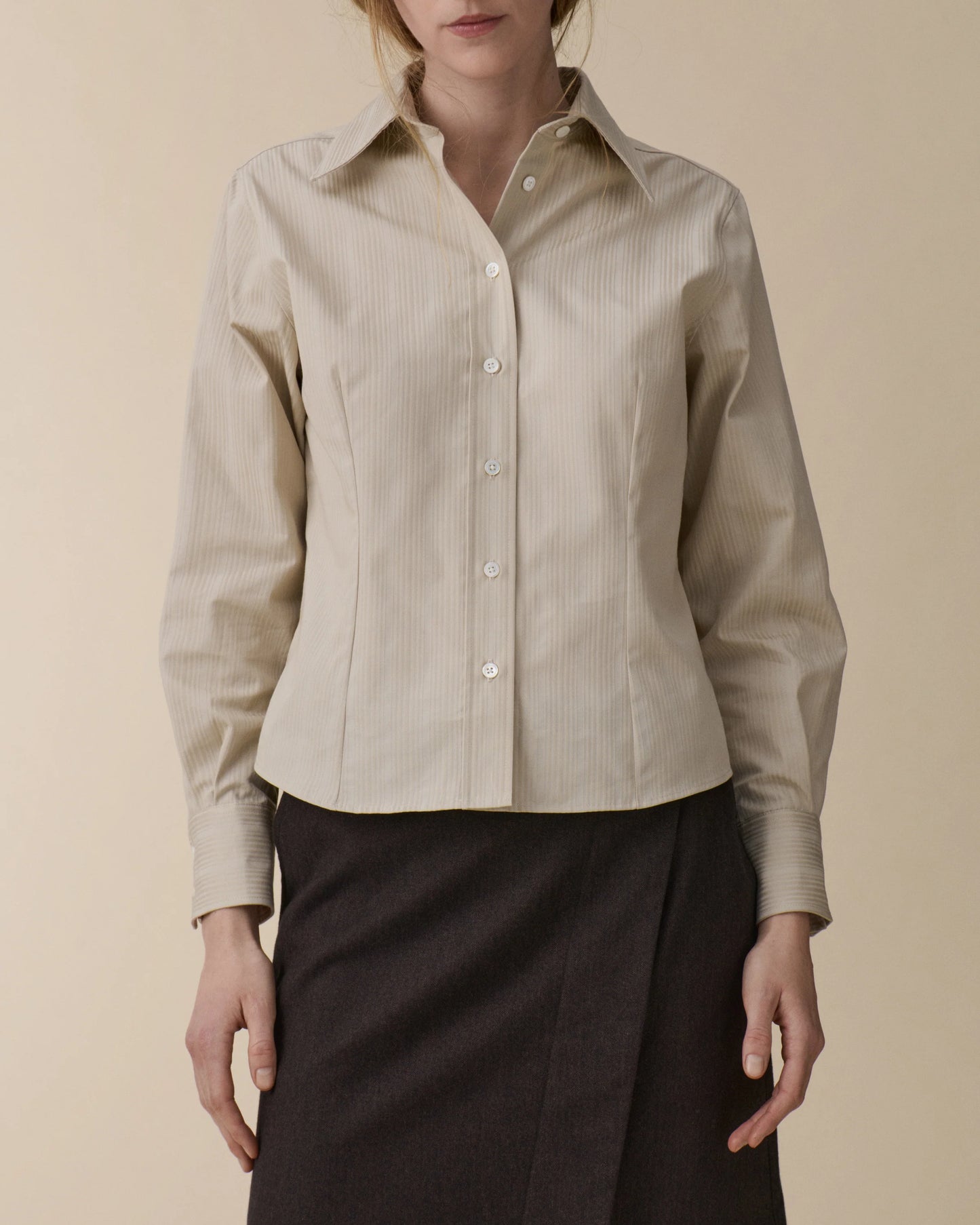 CAMISA ENTALLADA