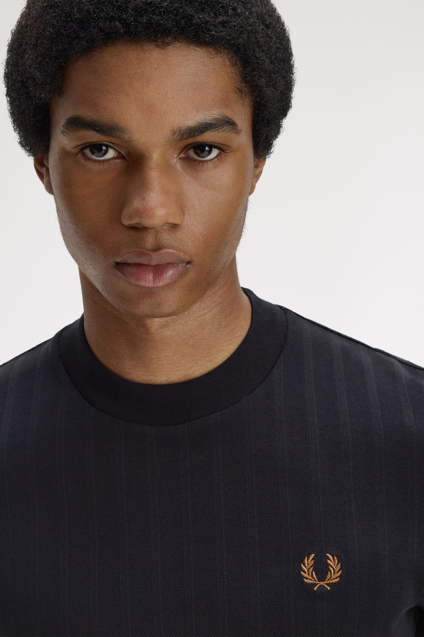 CAMISETA DE PIQUÉ A RAYAS DE FRED PERRY