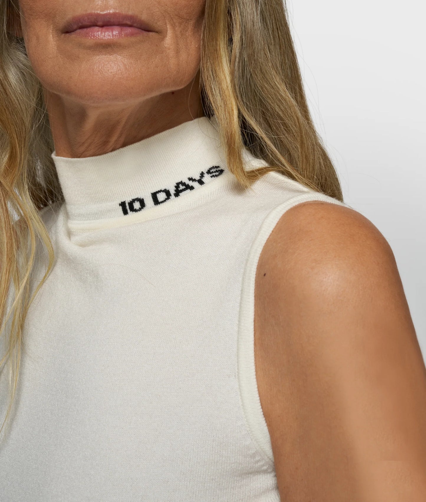 CAMISETA DE PUNTO DE 10DAYS