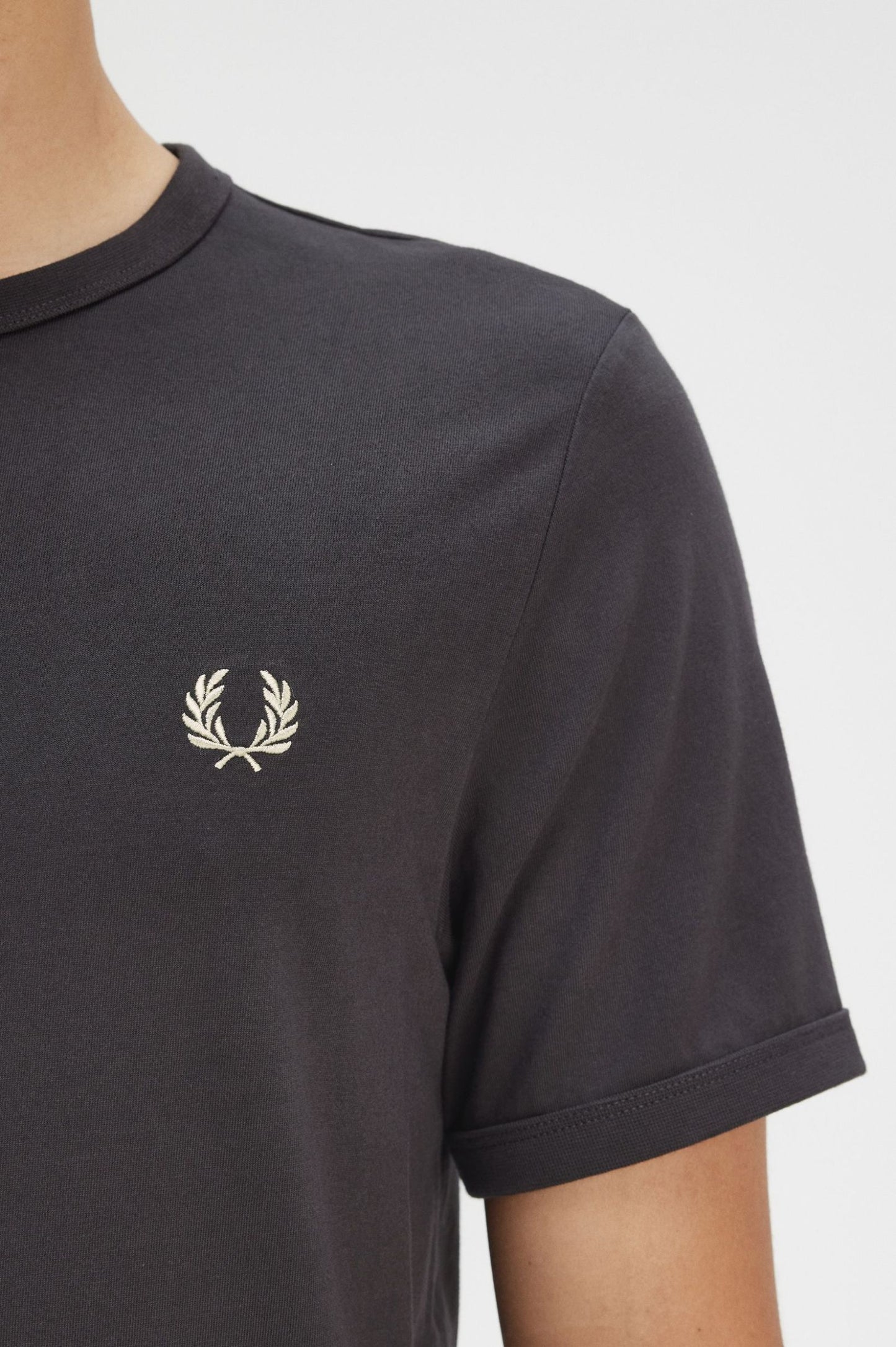 CAMISETA DE FRED PERRY