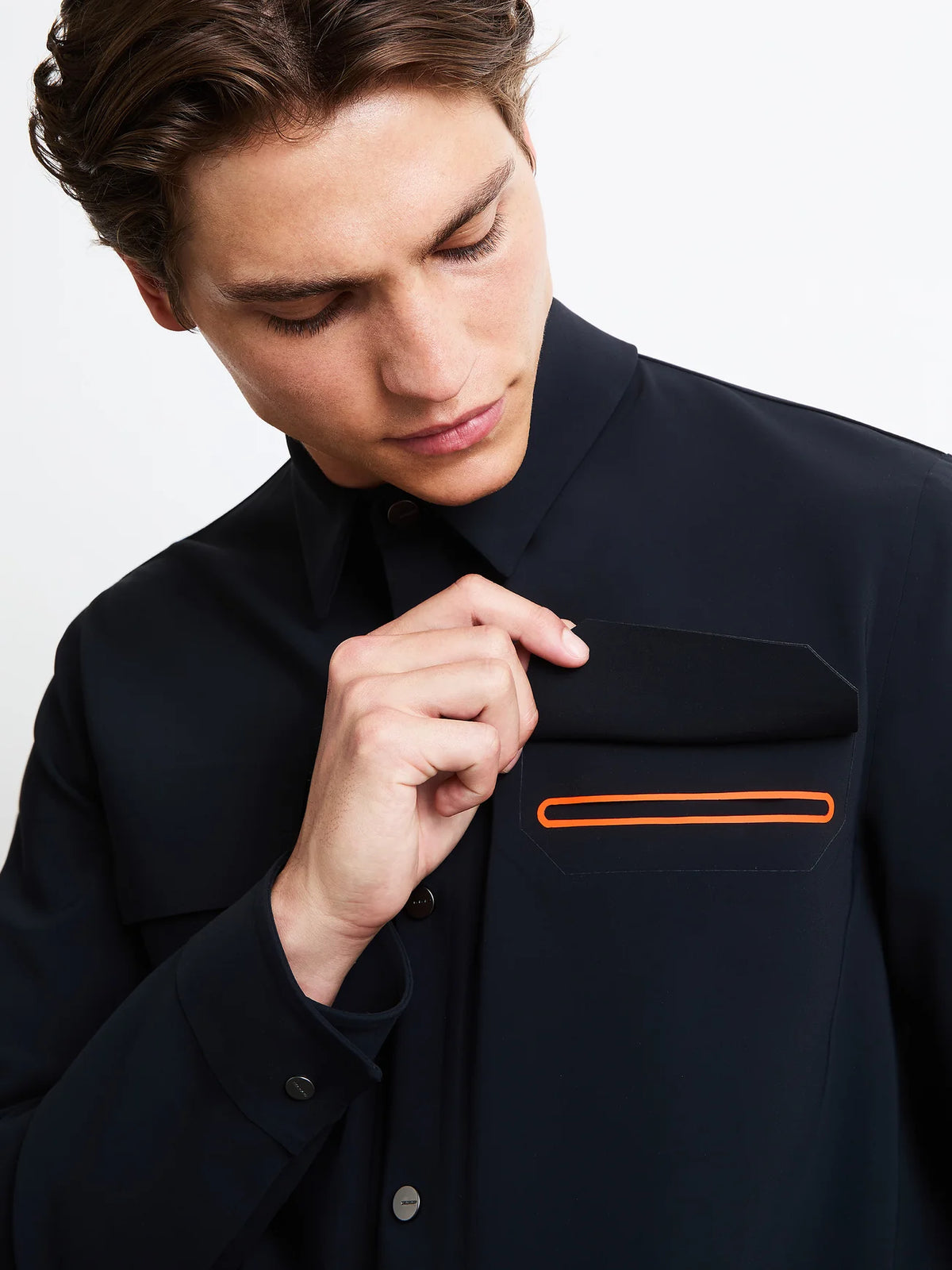 CHAQUETA LIGERA