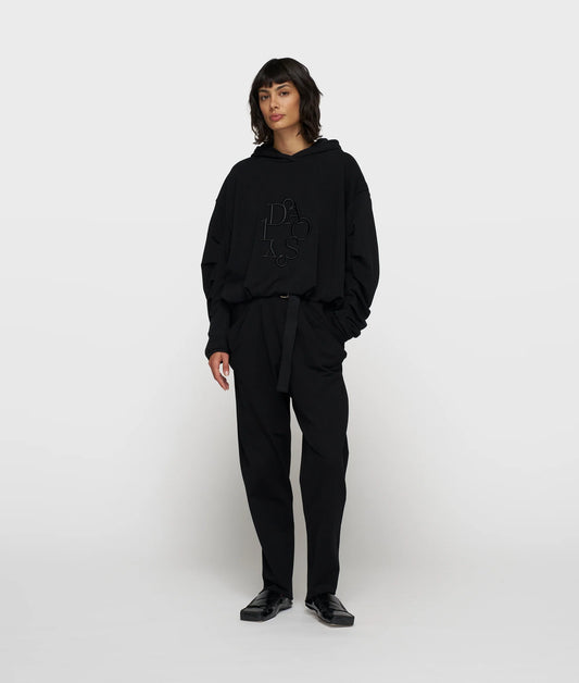 PANTALÓN JOGGER CON CINTURÓN
