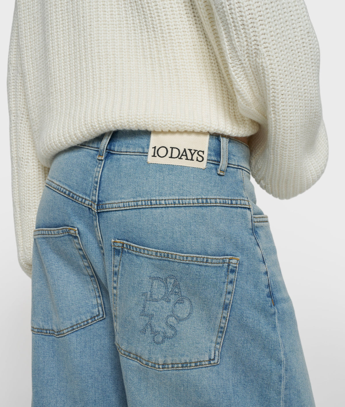 PANTALÓN
