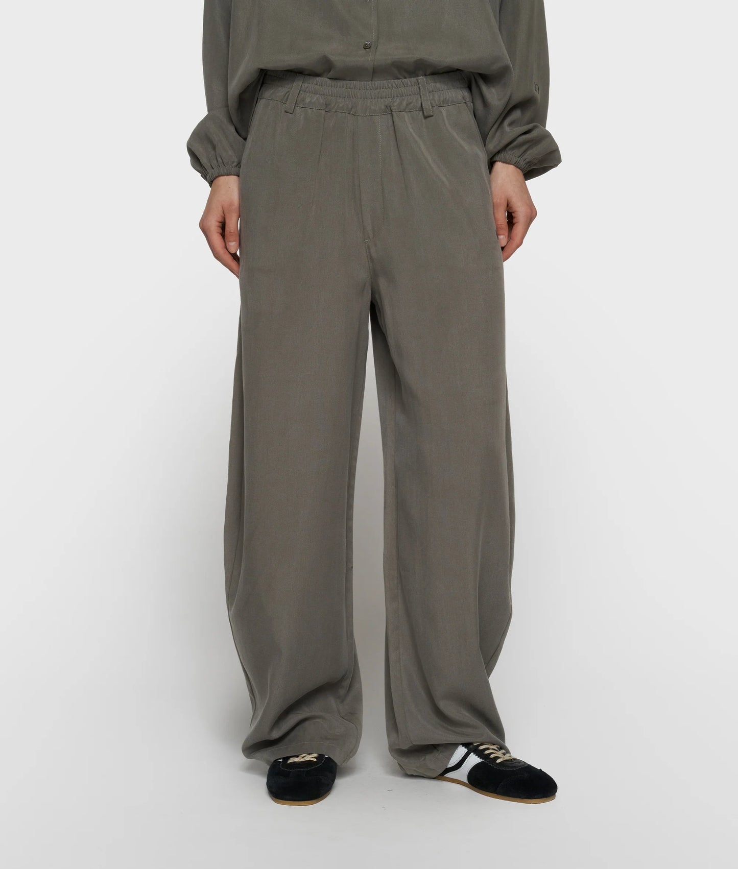 PANTALONES BANANA
