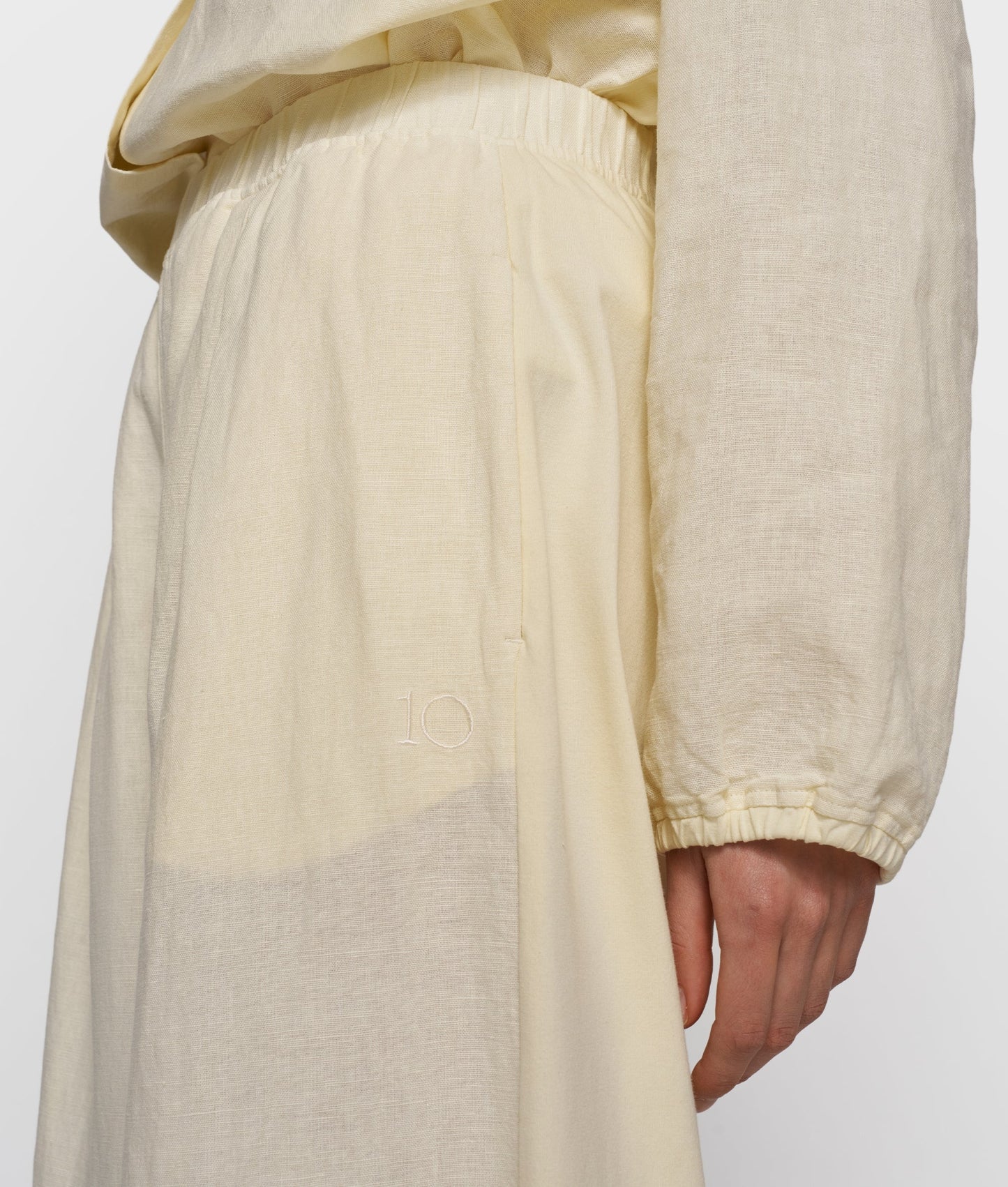 PANTALONES HOLGADOS DE LINO DE 10DAYS