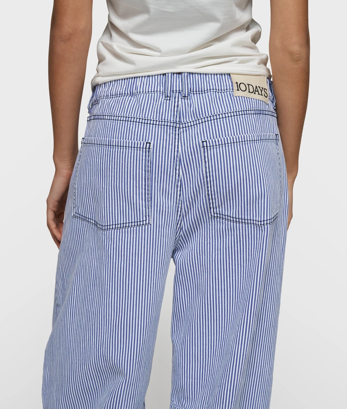 PANTALONES WESTERN A RAYAS DE 10DAYS