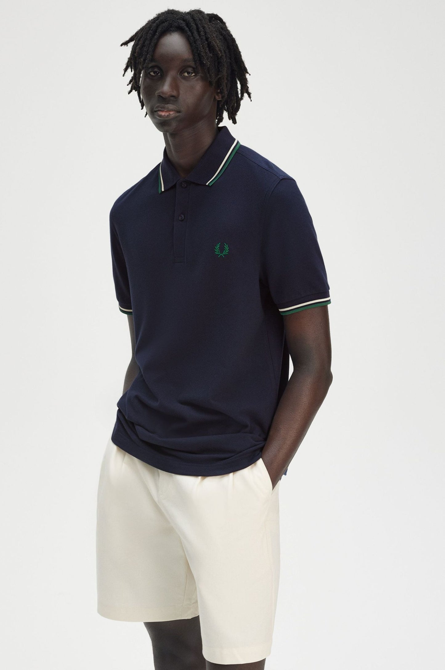 POLO CON RIBETE DE FRED PERRY