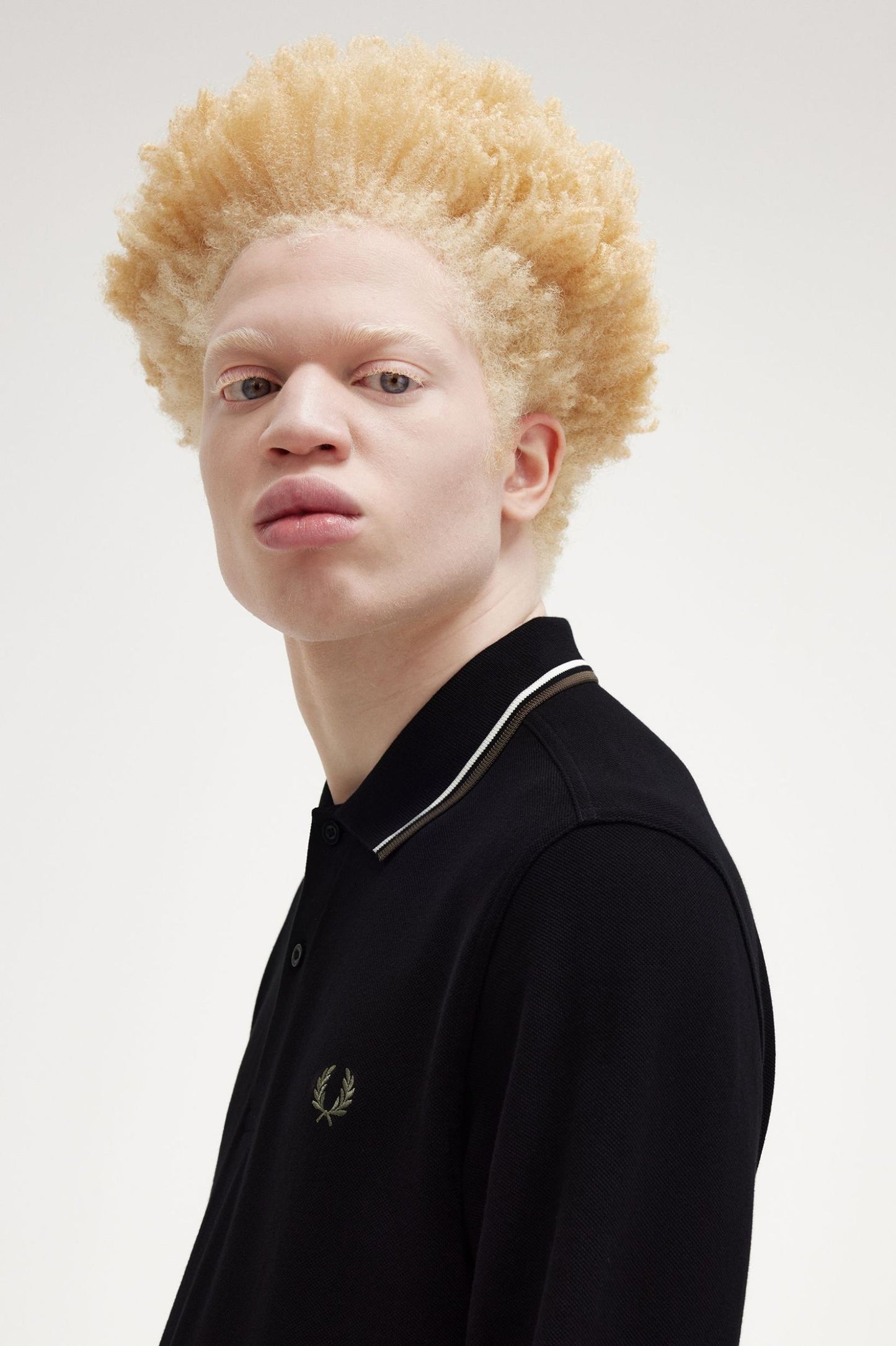 POLO DE MANGA LARGA DE FRED PERRY