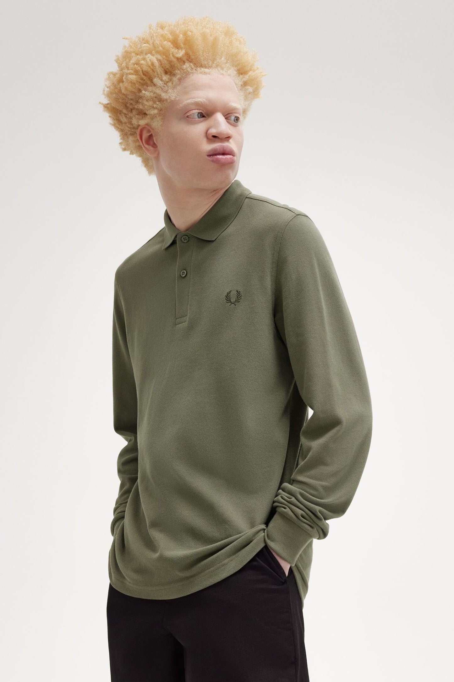 POLO DE MANGA LARGA VERDE DE FRED PERRY