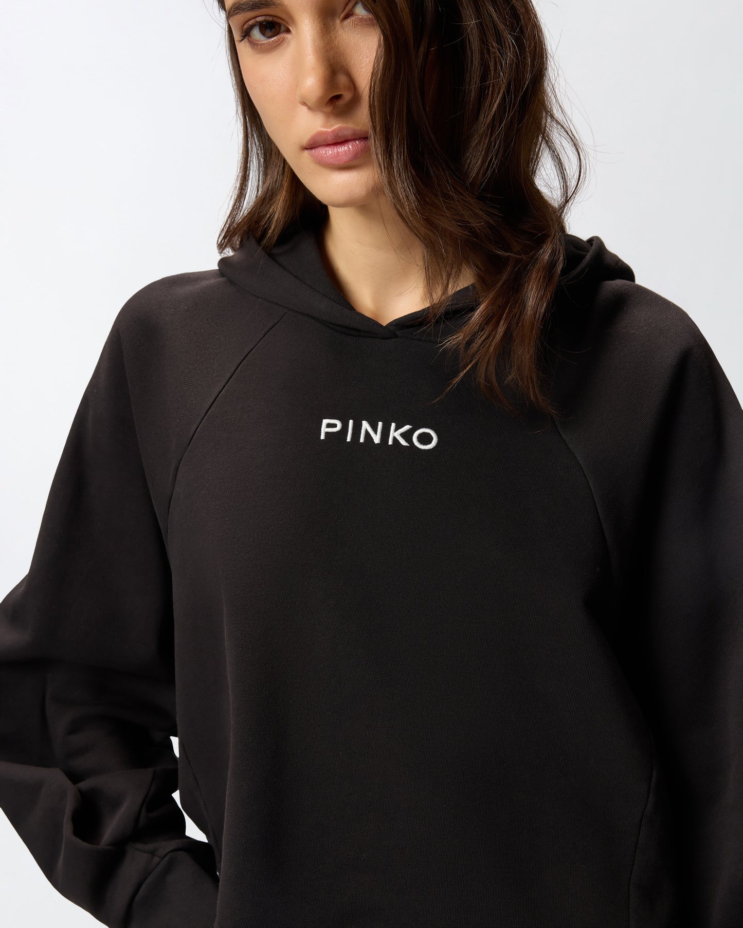 SUDADERA CROPPED CON BORDADO DE PINKO