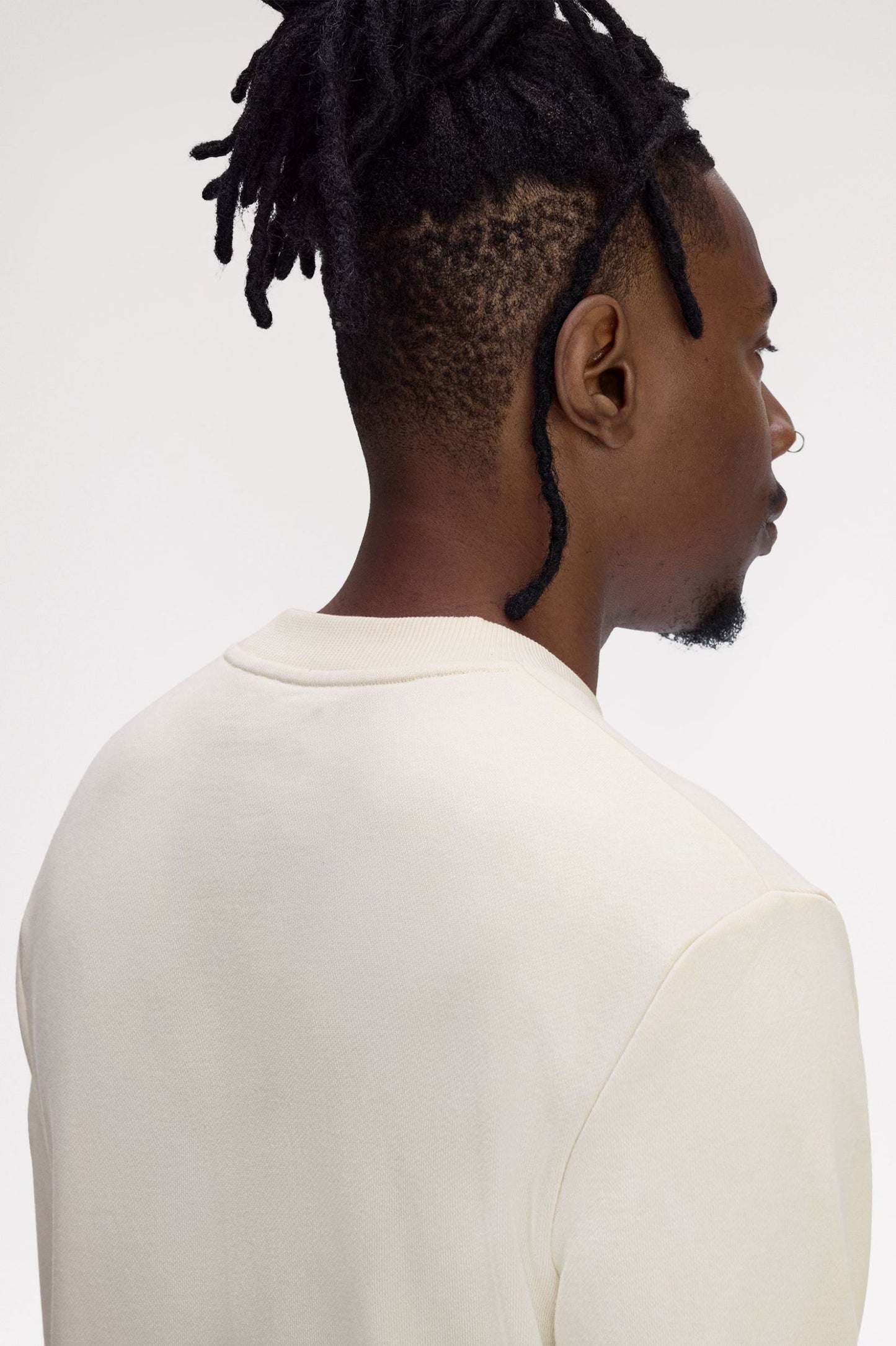 SUDADERA CON CUELLO REDONDO DE FRED PERRY