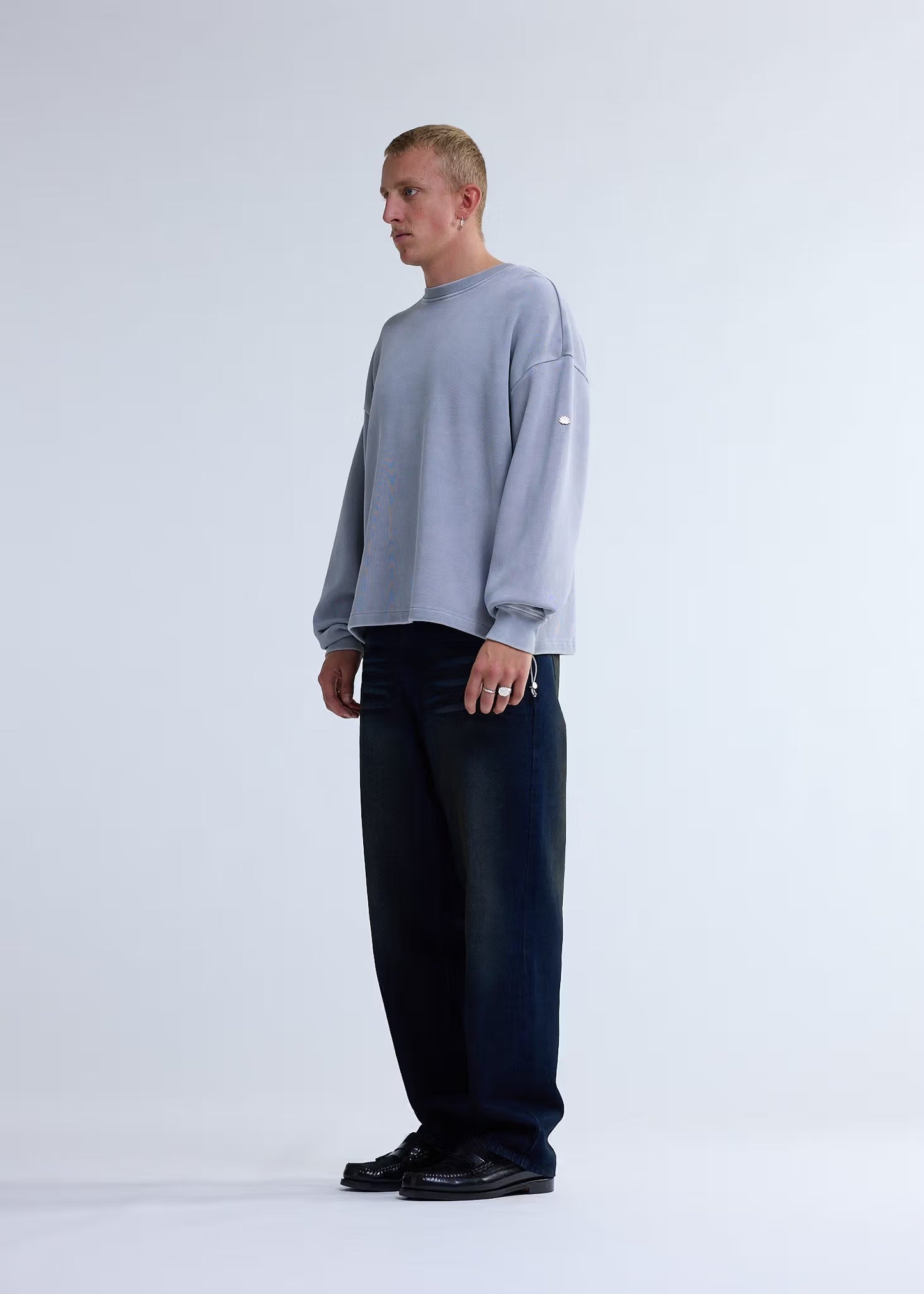 SUDADERA DE CUELLO REDONDO
