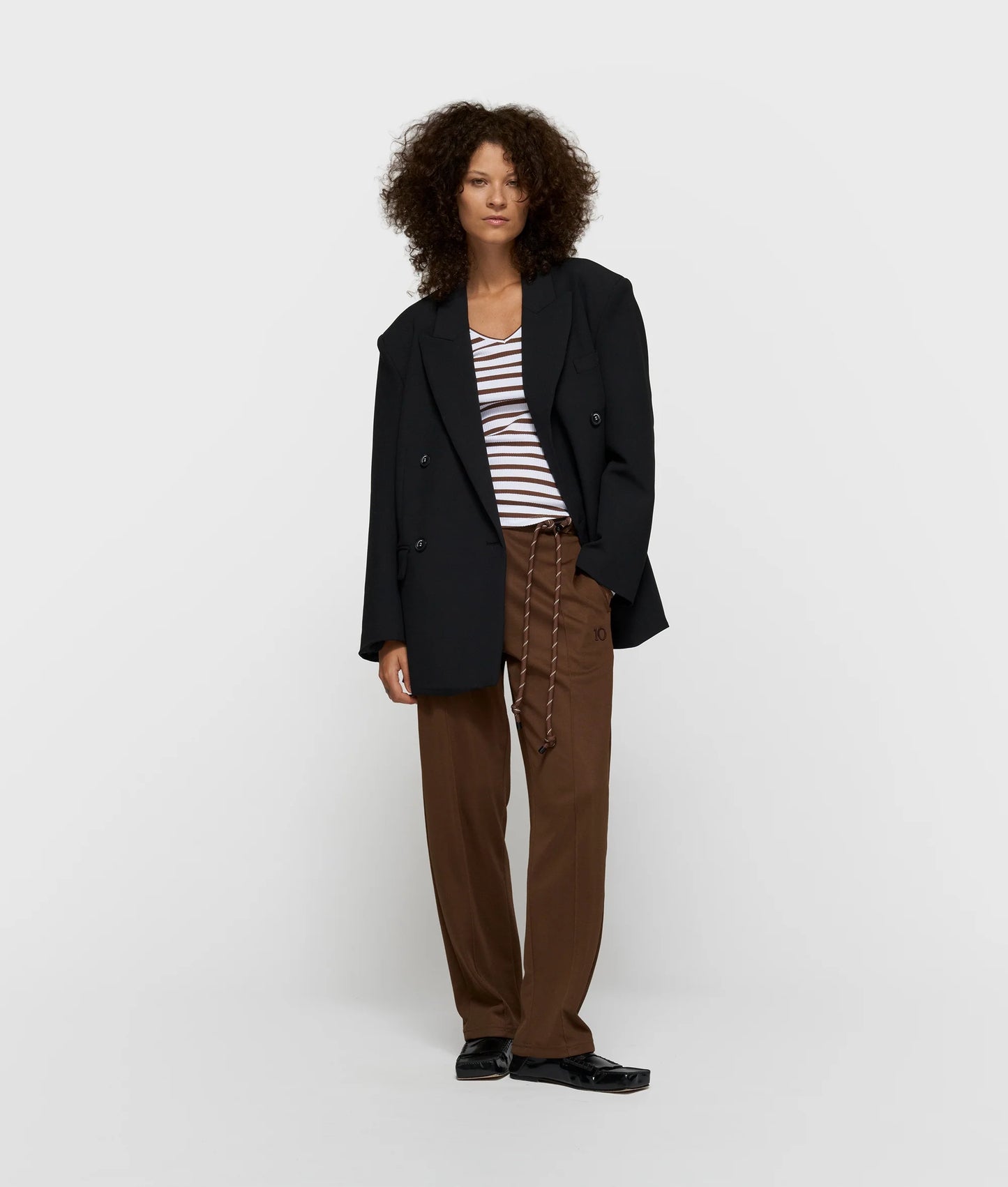 TOP CON CUELLO EN V DE 10DAYS