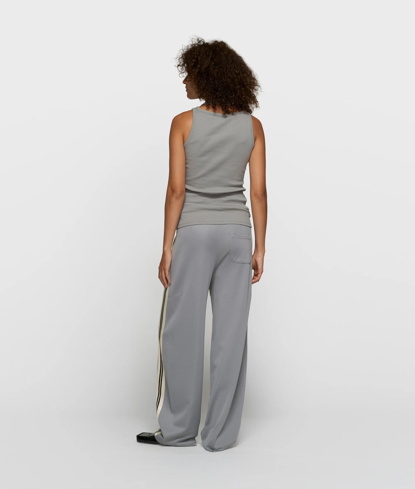 TOP ASIMÉTRICO DE RIBETE DE 10DAYS