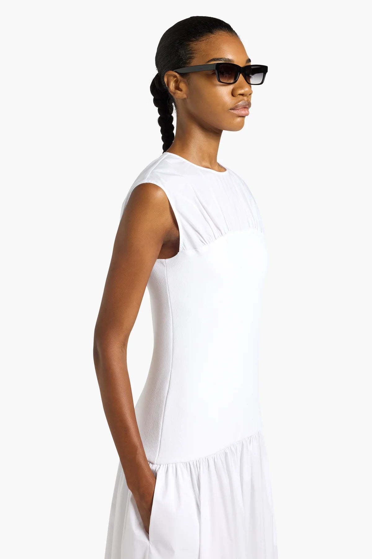 VESTIDO SIN MANGAS DE LIVIANA CONTI